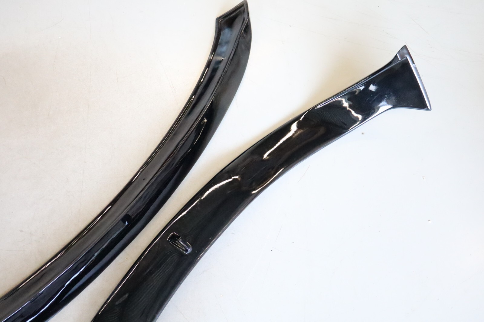 Porsche Cayenne 2011-2018 Tailgate Trunk Lid Spoiler Black 2PCS - Image 12