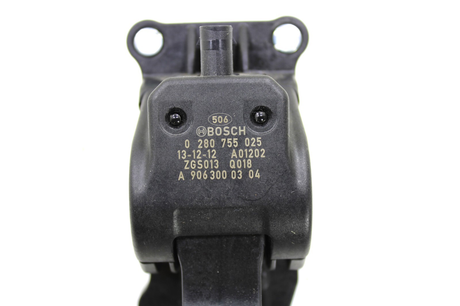Mercedes Sprinter 1500 2500 3500 2014-2023 OEM Accelerator Pedal W/ Sensor - Image 5