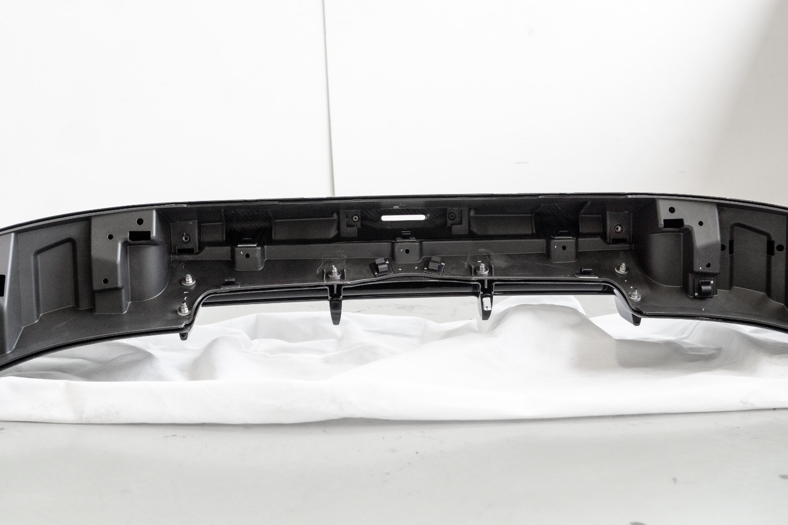 Aston Martin DBX 707 Rear Diffuser Panel Carbon Fiber 2022-2024 Genuine Original - Image 22
