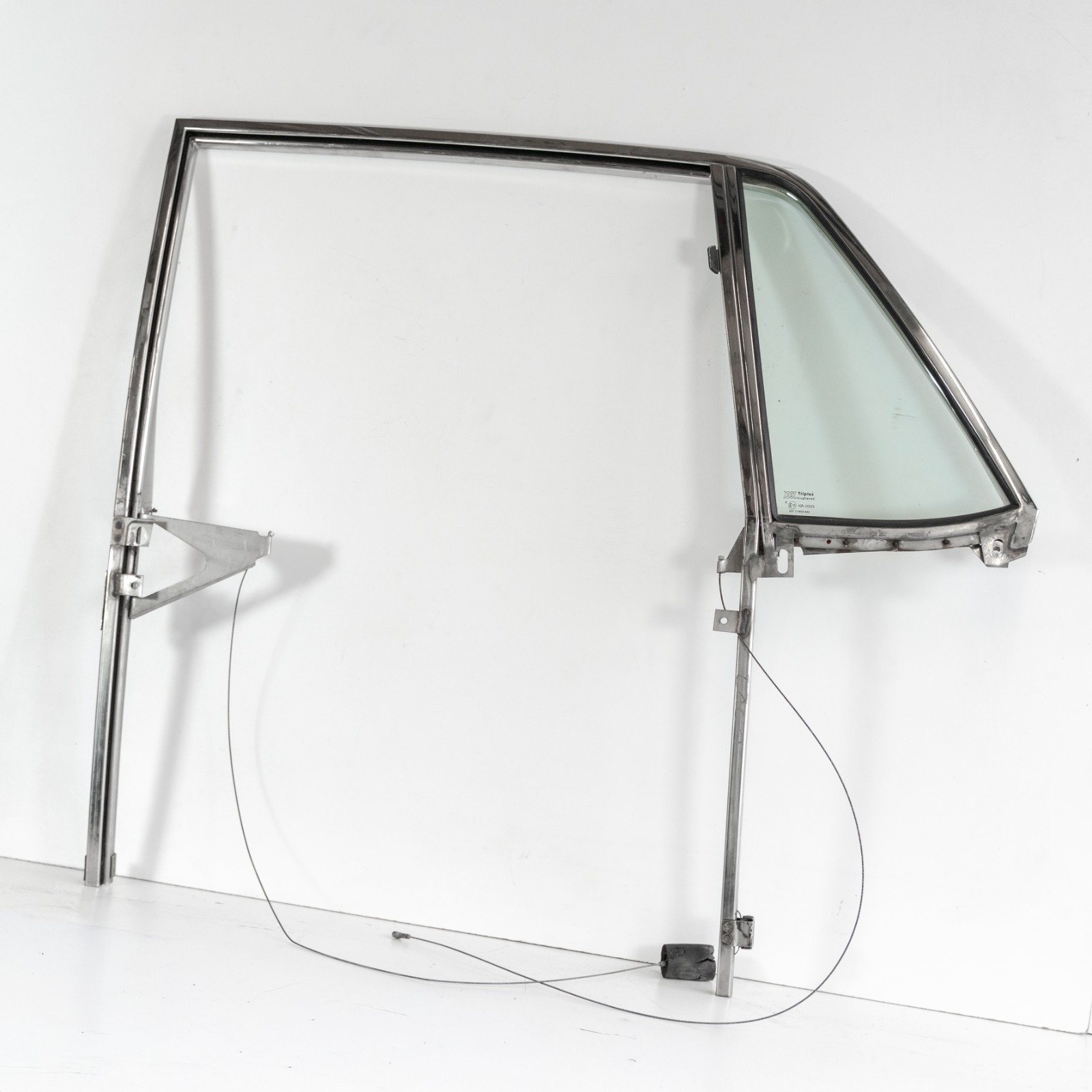 Bentley Rolls Royce 1983-1988 OEM Window Frame SWB Rear Left (Driver Side) - Image 3