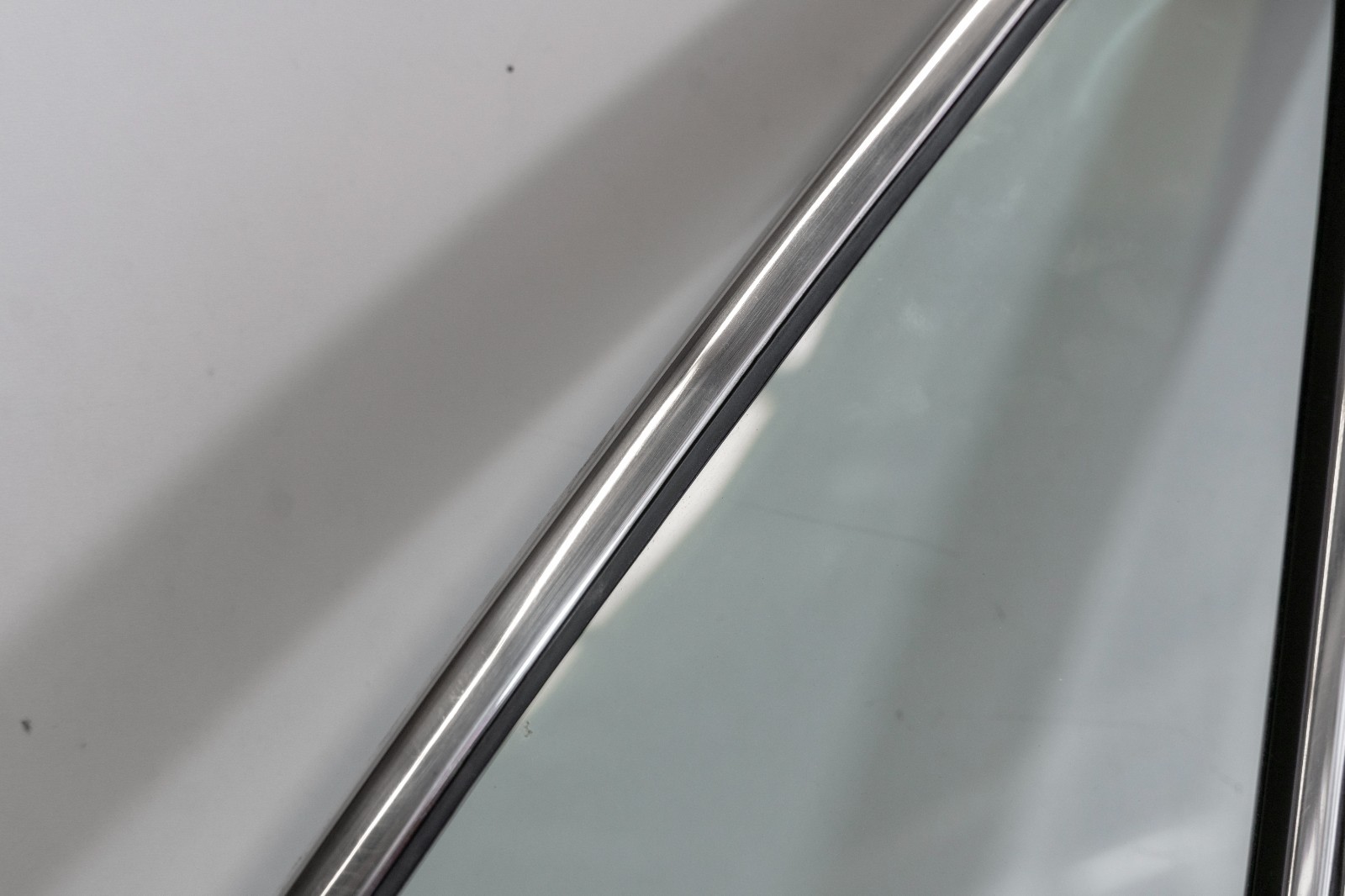 Bentley Rolls Royce 1983-1988 OEM Window Frame SWB Rear Right (Passenger Side) - Image 13