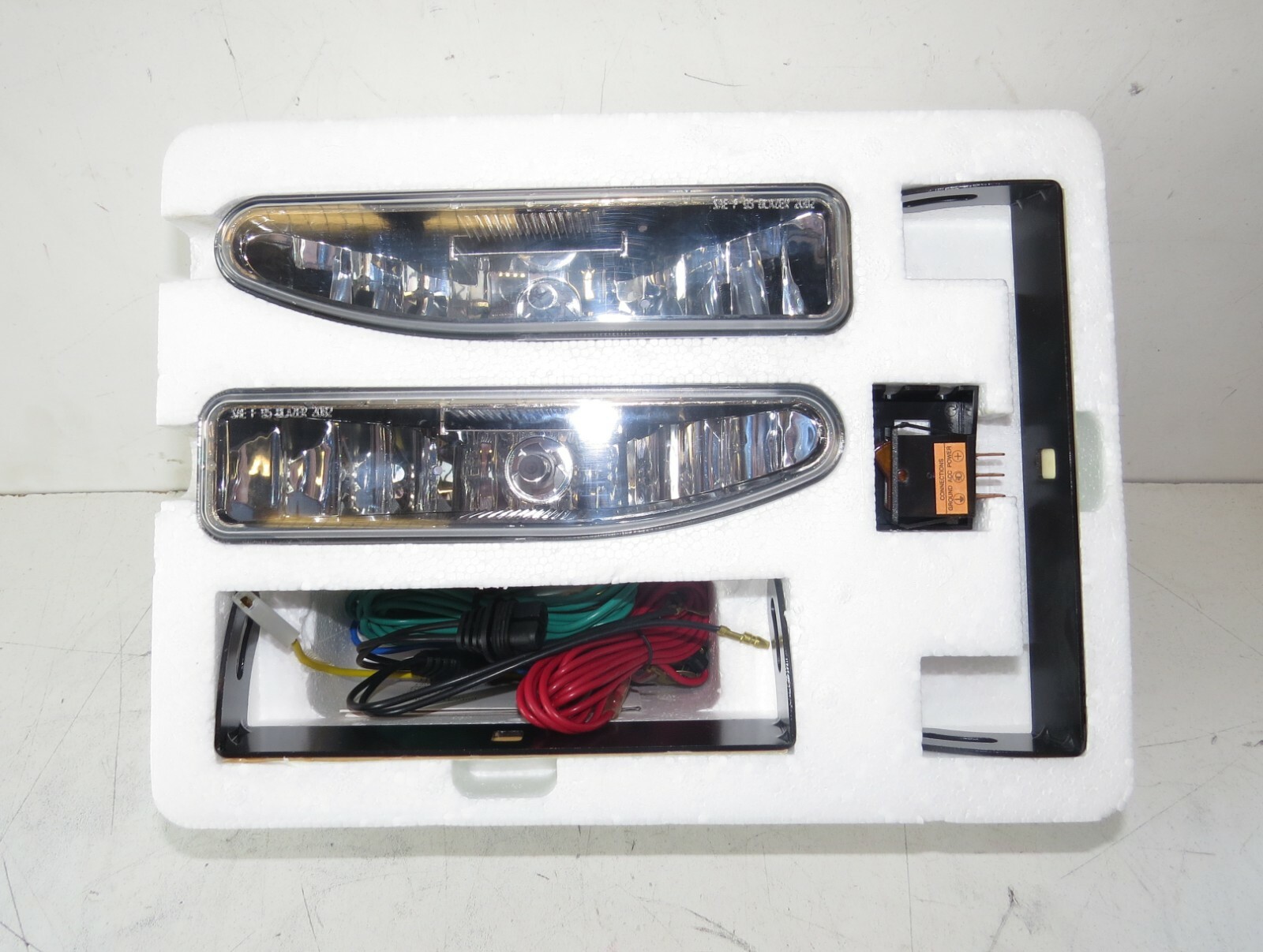 Blazer TECH 1602 Reflector Fog Lighting System - Image 3