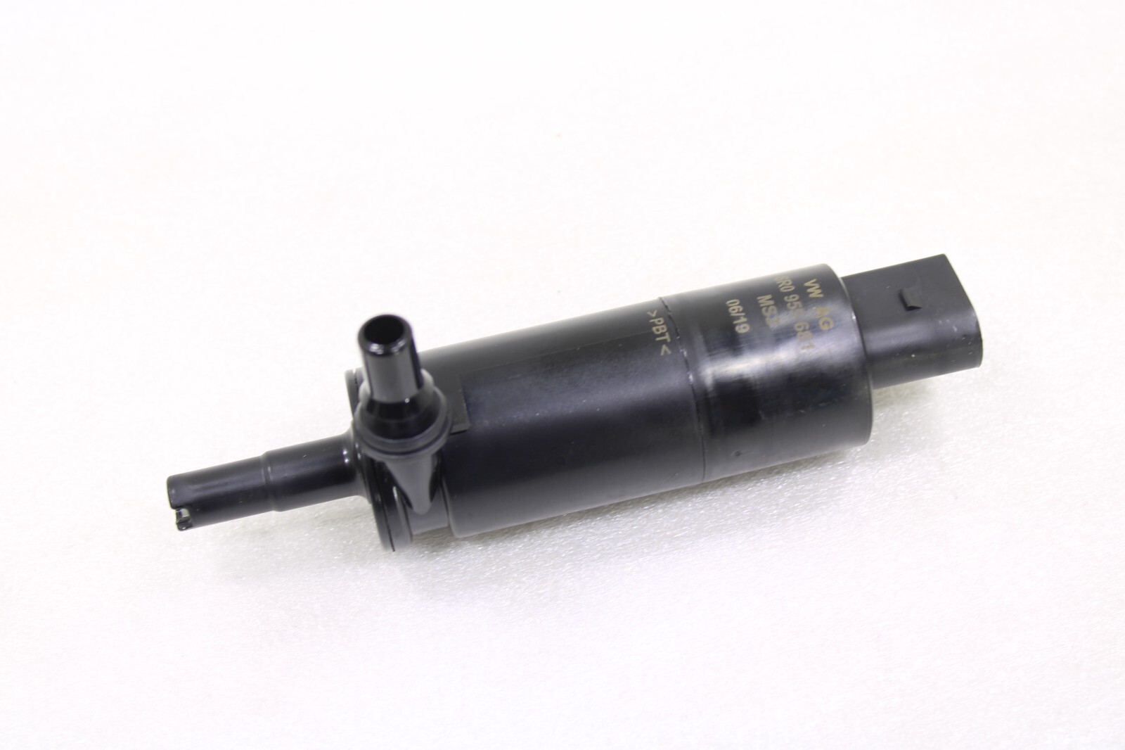VW Audi Porsche 2011-2023 OEM New Headlight Washer Pump Front – Image 2