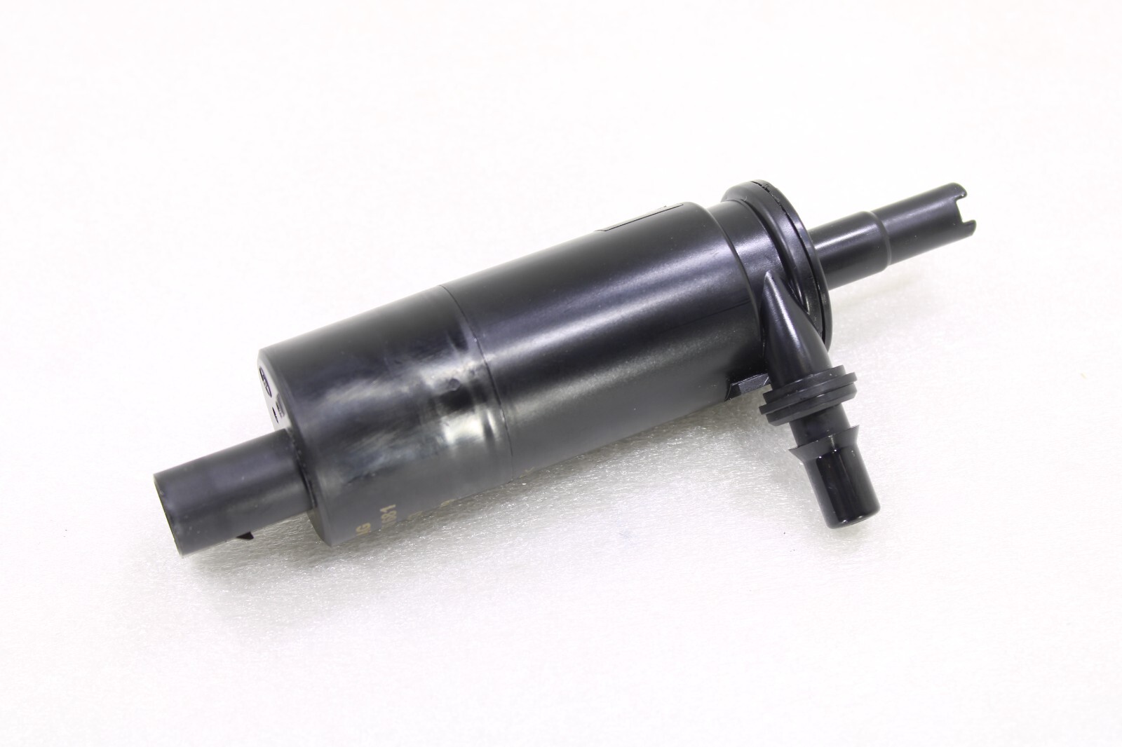 VW Audi Porsche 2011-2023 OEM New Headlight Washer Pump Front – Image 5