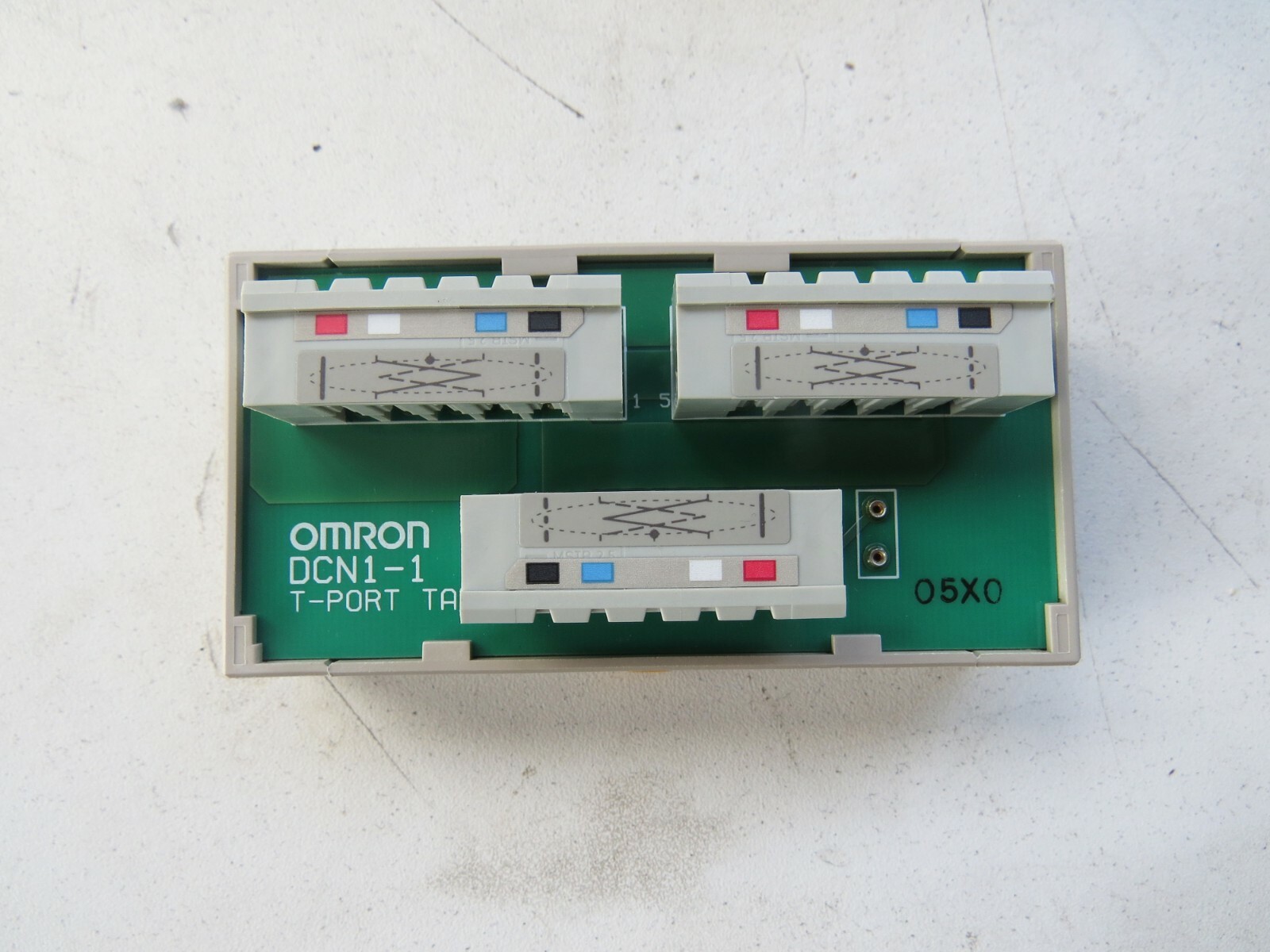 NEW OMRON Sysmac Connector DCN1-1C - Image 5