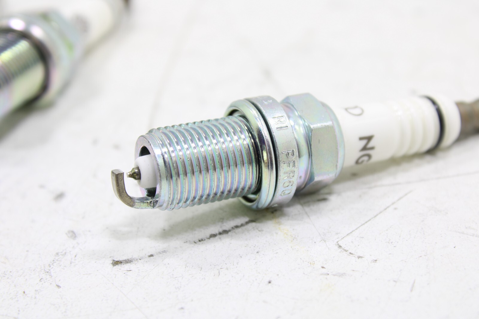 Bentley Audi Volkswagen 2004-2016 OEM NEW Ignition Spark Plug Set of 6 - Image 3