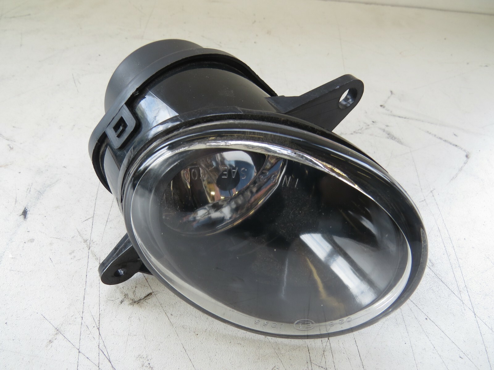 Audi A6 2002-2004 OEM Front Left Fog Light Unit - Image 2