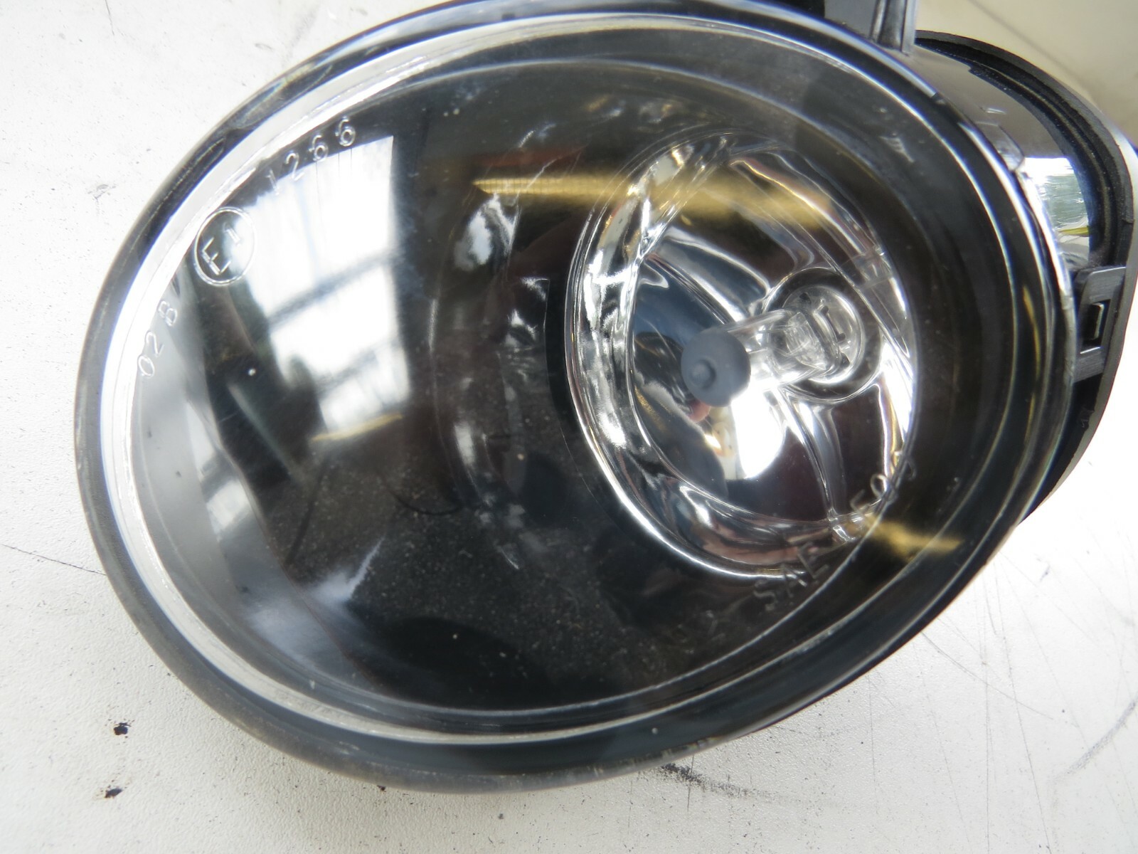 Audi A6 2002-2004 OEM Front Left Fog Light Unit - Image 5