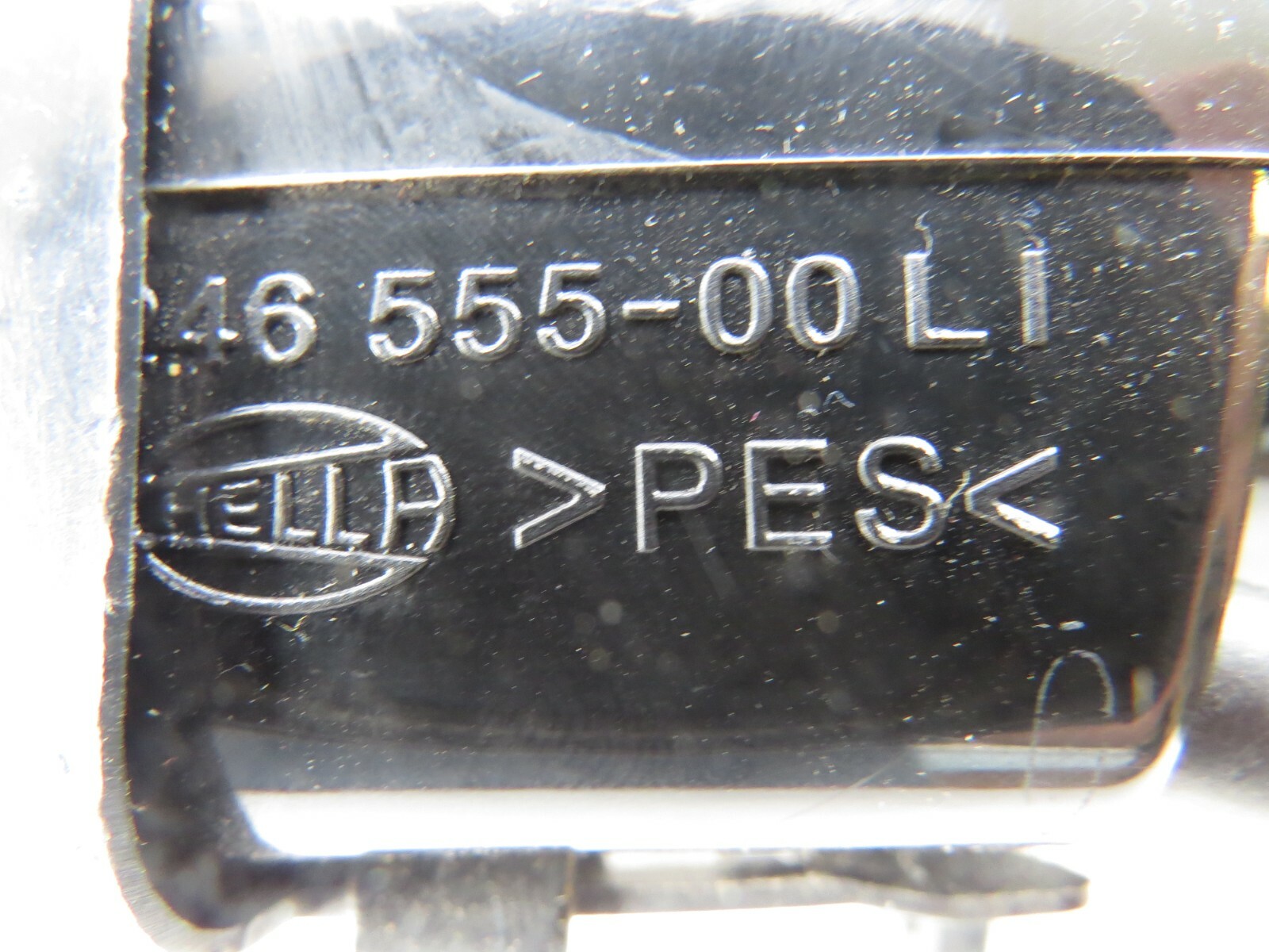 Audi A6 2002-2004 OEM Front Left Fog Light Unit - Image 11