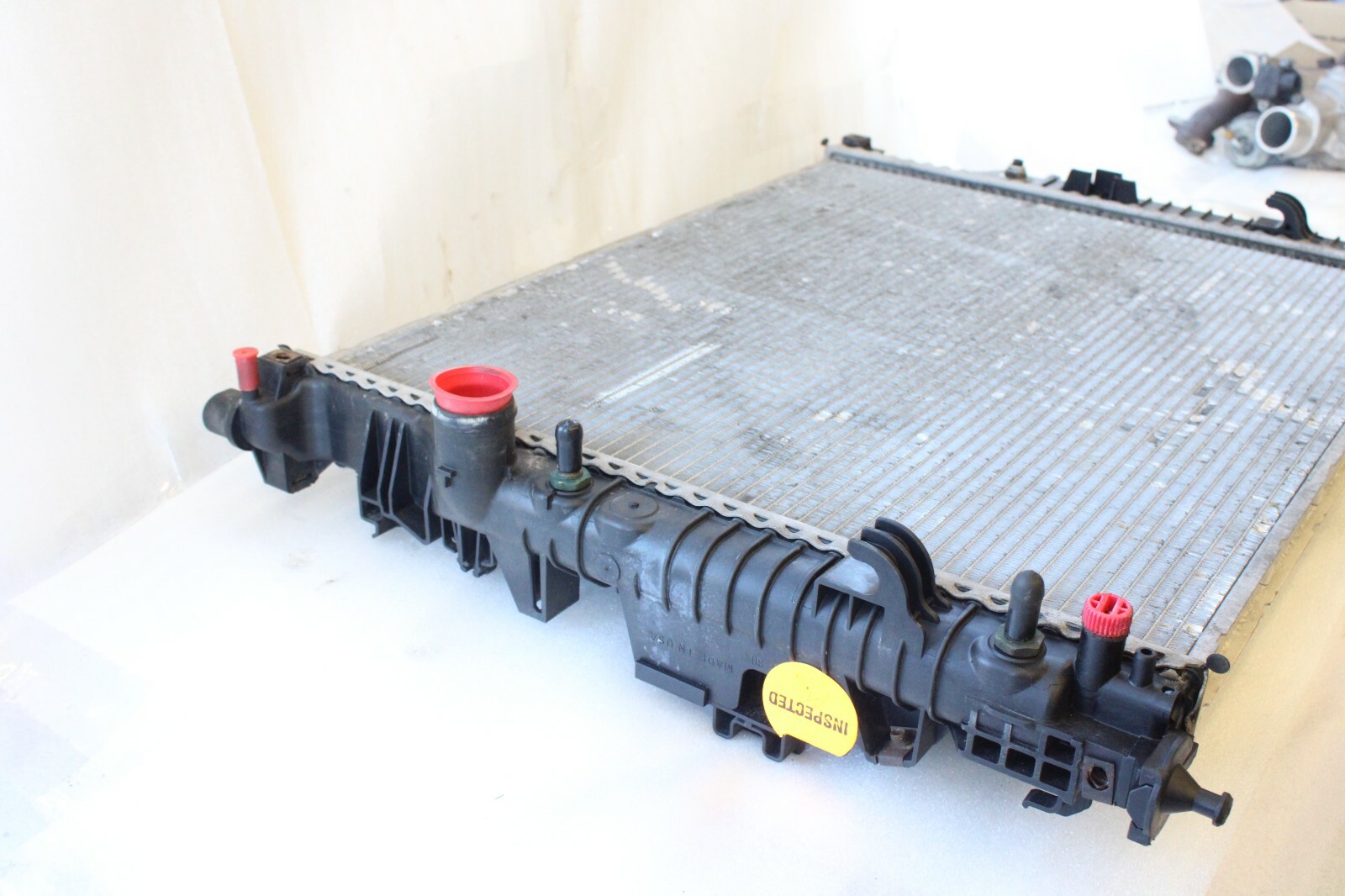 Mercedes GL450 ML320 ML350 ML500 R350 2007 2008 2009 2010 2011 2012 OEM Radiator - Image 8