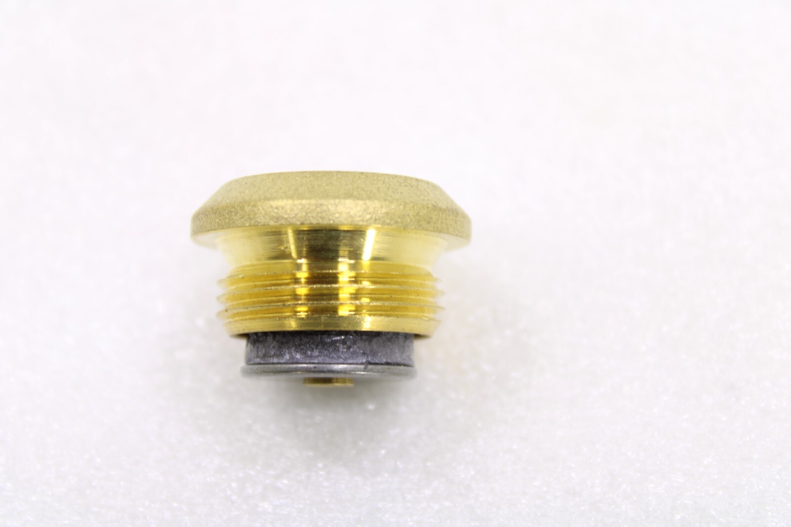 Aston Martin DB9 DBS V12 OEM New Differential Magnetic Drain Plug M22 x 1.5 – Image 5