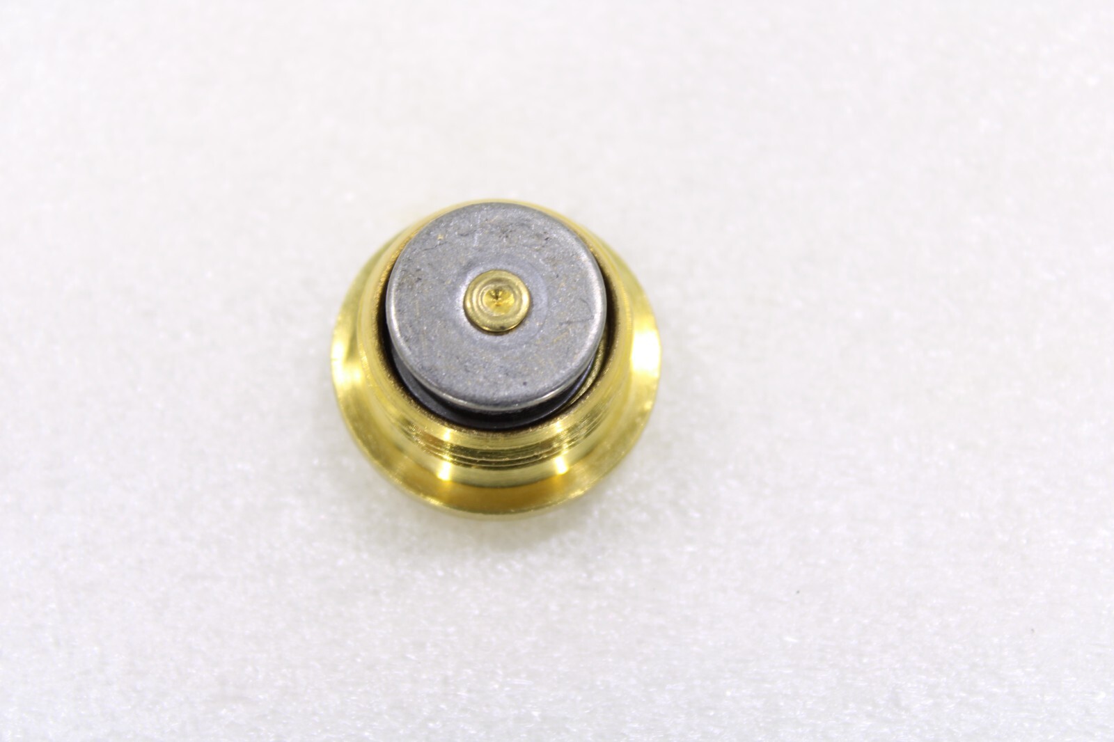 Aston Martin DB9 DBS V12 OEM New Differential Magnetic Drain Plug M22 x 1.5 – Image 7