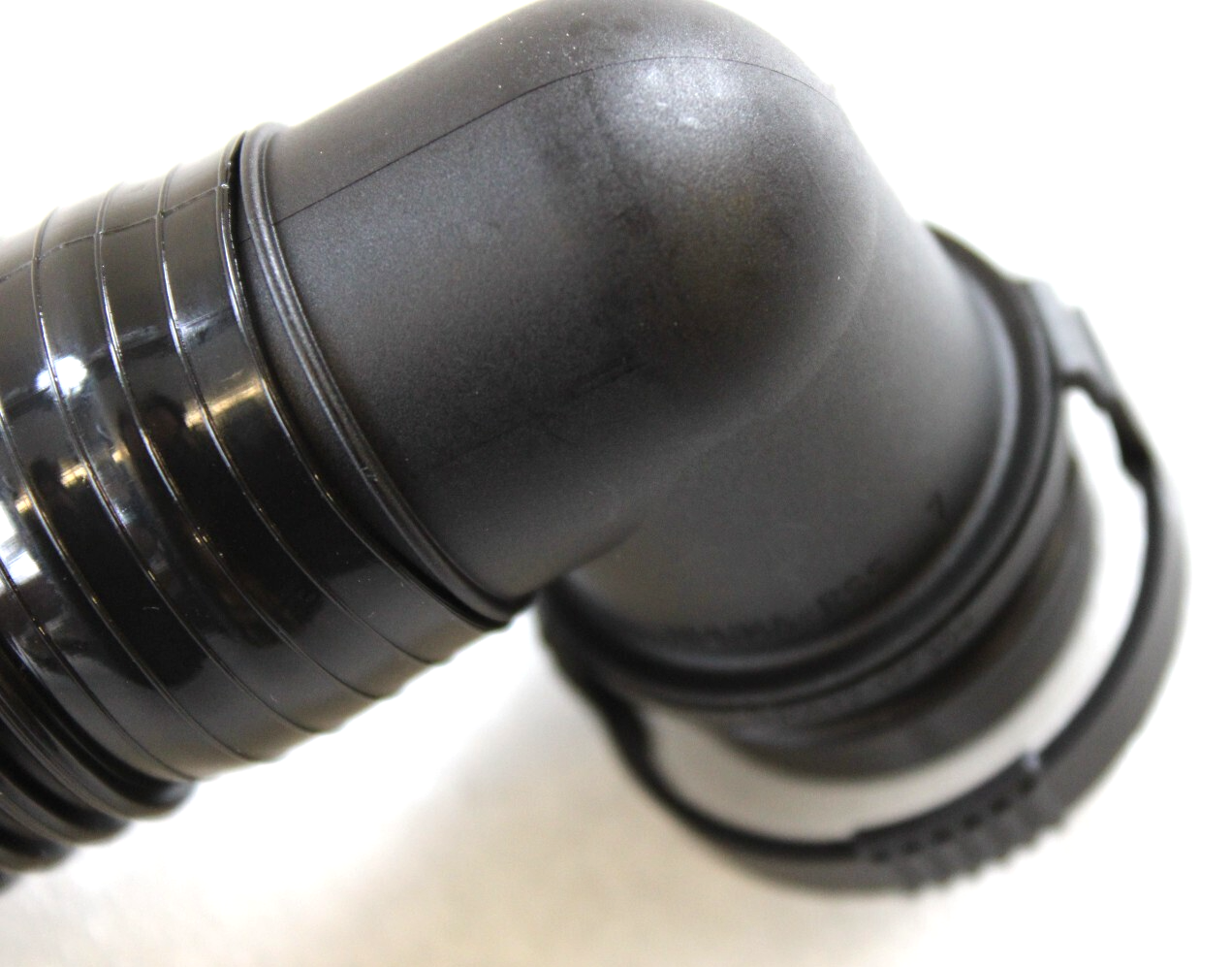 Bentley Continental 2003-2018 OEM NEW New Connecting Hose Lower - Image 9