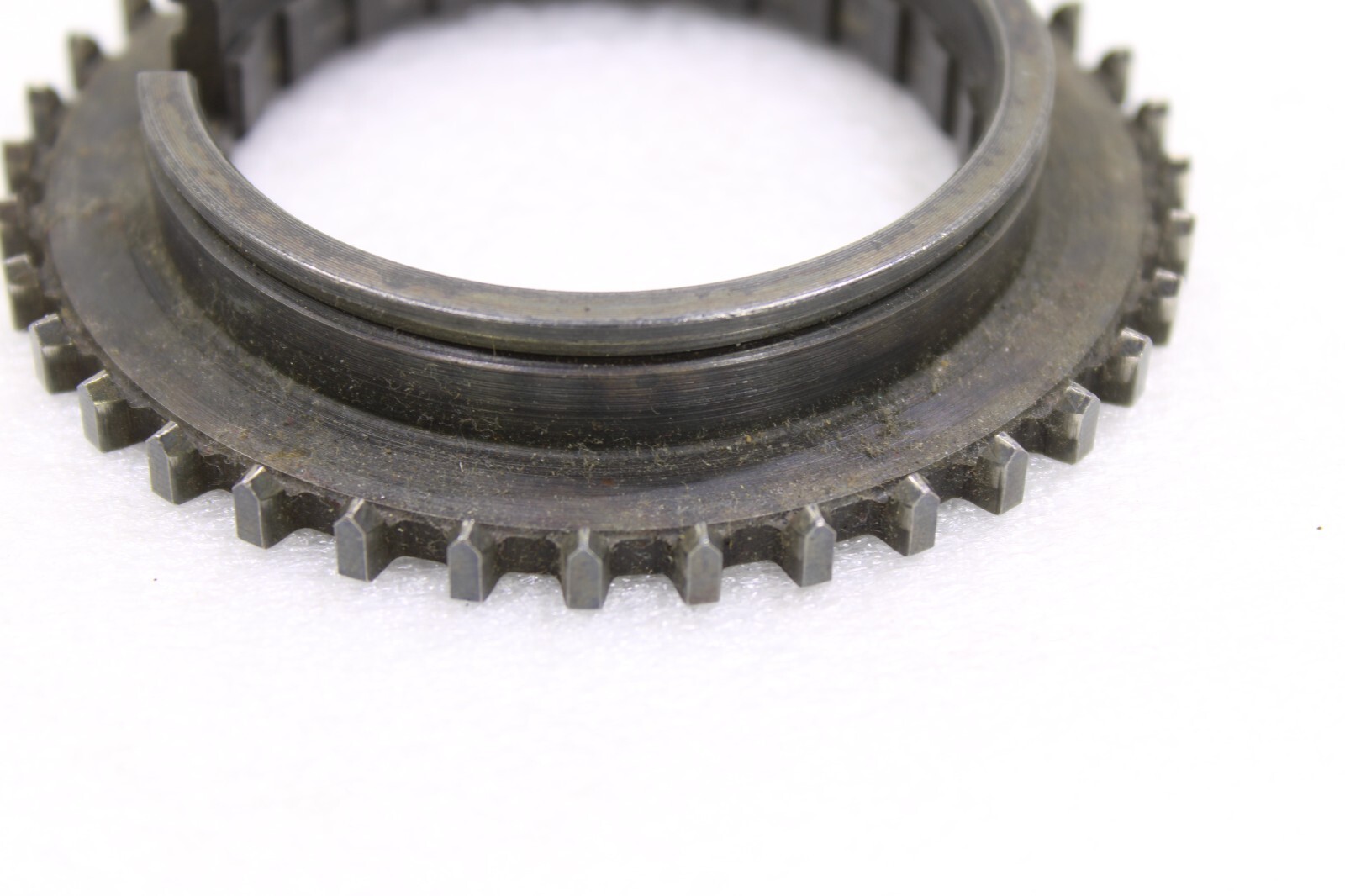 Porsche 911 915 1972-1986 OEM 915 Transmission Synchro Gear Teeth 3rd-5th Gear – Image 4