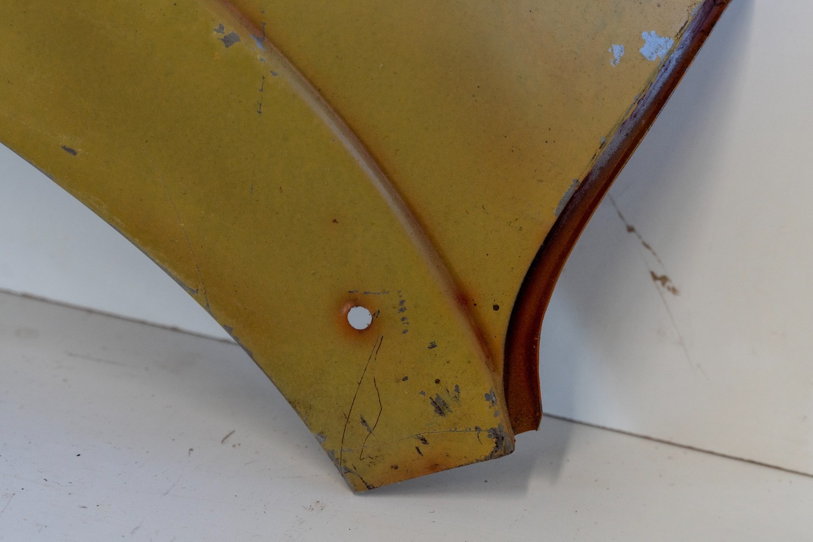 Rolls-Royce Silver Dawn Bentley Mark VI Coachbuilt Rear Right Fender Wing Panel – Image 10