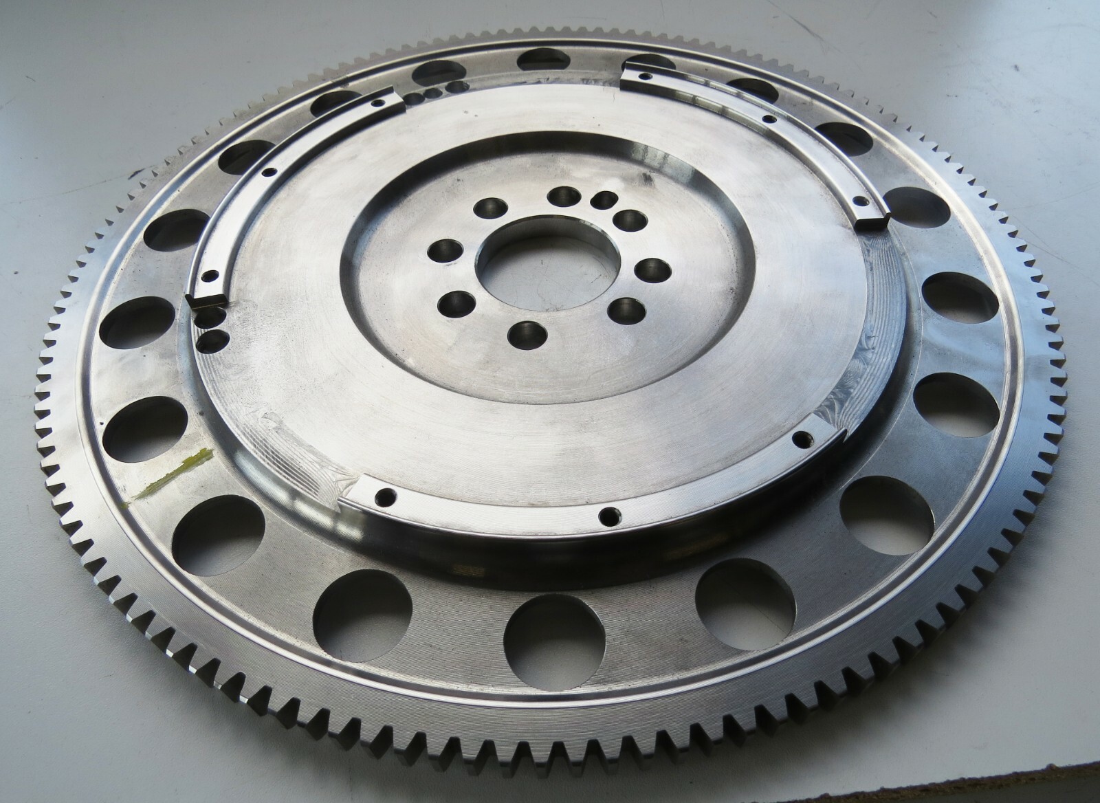 Aston Martin V8 Vantage 2018-2022 OEM Dual Clutch Lightweight Flywheel Upgrade – Image 6