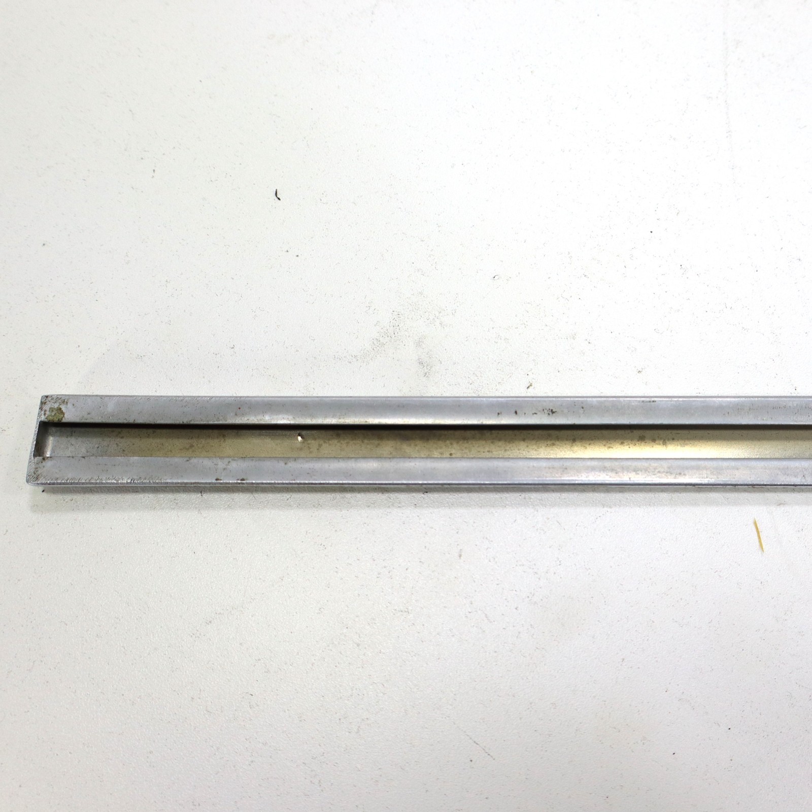 Bentley Rolls Royce 1955-1965 OEM NEW Door Moulding Rear Left or Rear Right – Image 7