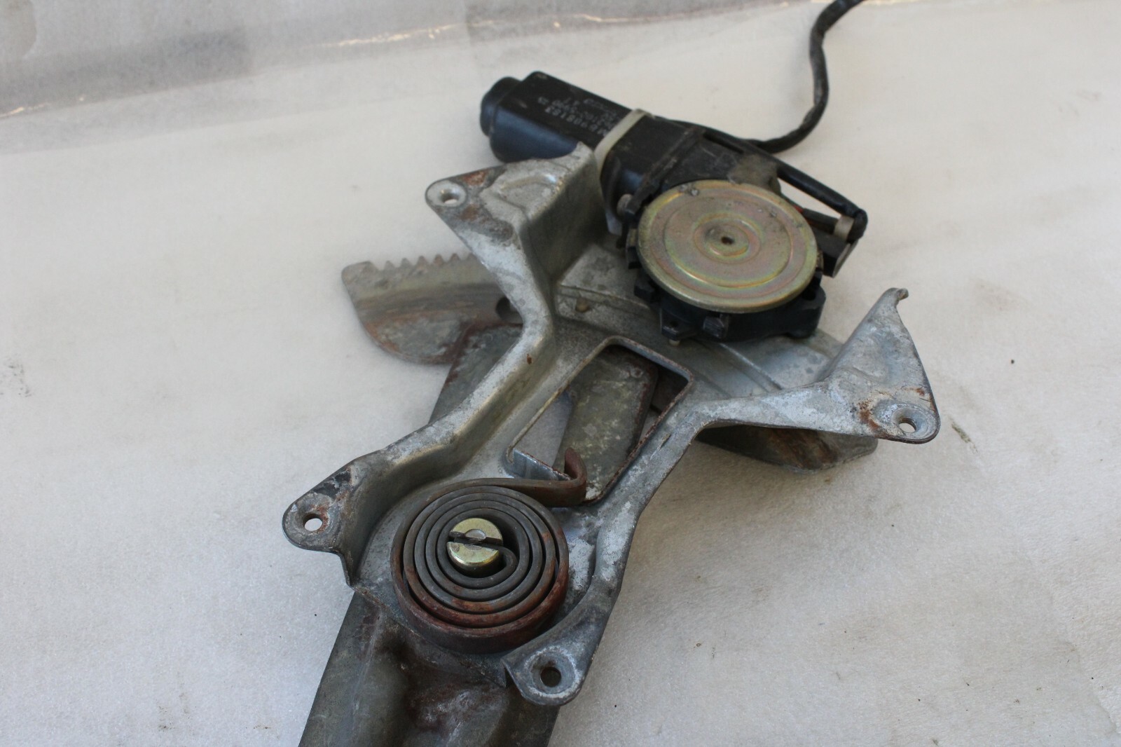 Mitsubishi Eclipse 1995 1996 1997 1998 1999 OEM Window Regulator w/Motor - Image 6