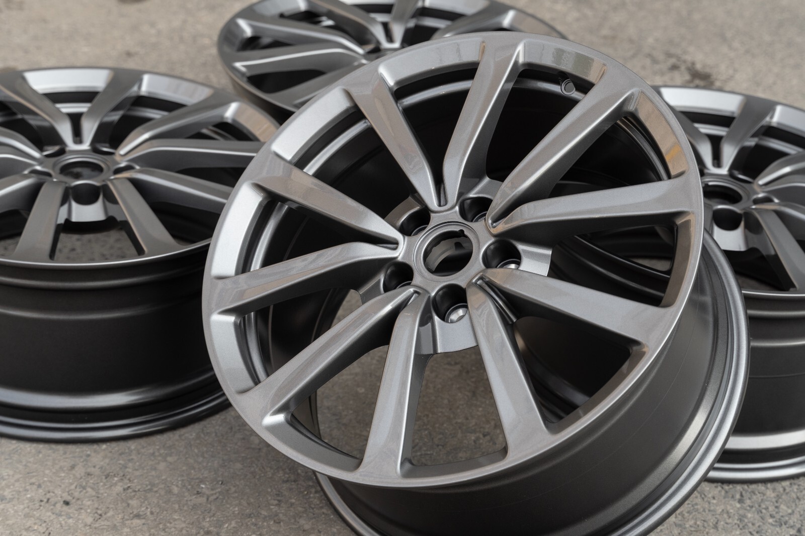 Aston Martin DB9 Vantage S 19" inch rim OEM Genuine Original Lightning Wheel Set – Image 13