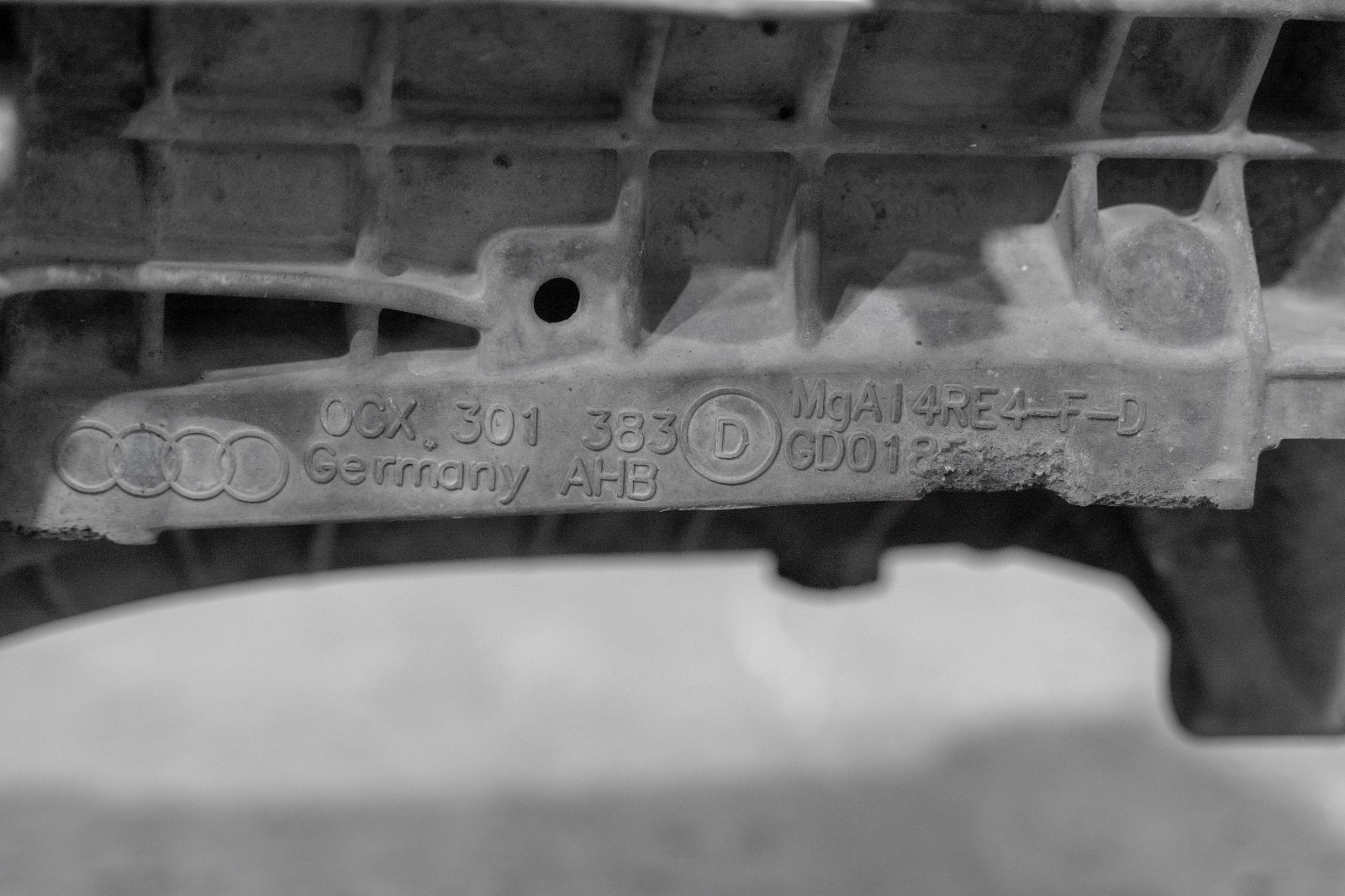 Audi A4 A5 Quattro Manual Transmission OEM 2017 2018 2019 0CX301383D - 68k miles – Image 8