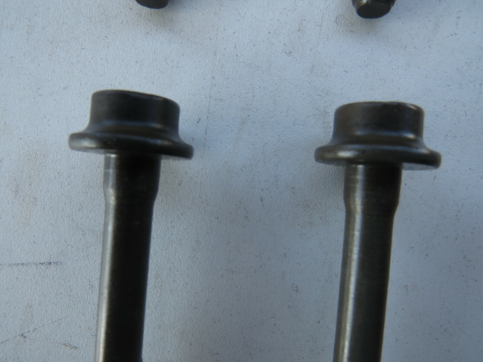 Porsche 1999-2006 2007 2008 OEM Cylinder Head Bolts Set of 16 M10x1.5x230MM - Image 9
