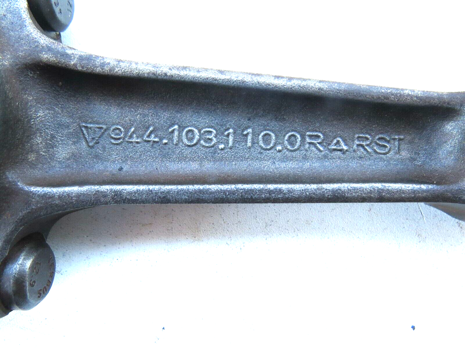 Porsche 944 928 S4 1983-1991 OEM Piston Connecting Rod 944.103.110.0RaRST - Image 2
