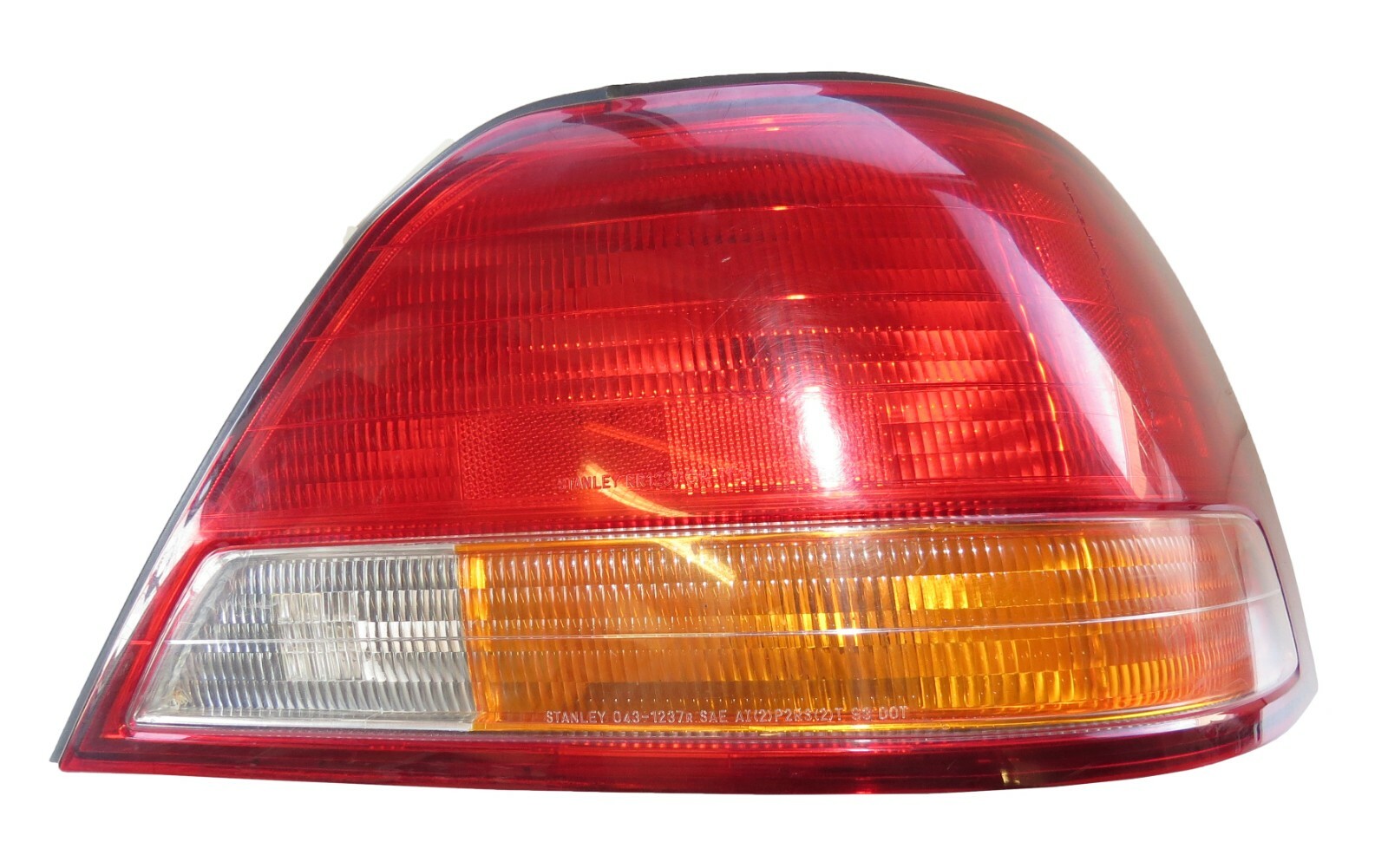 Acura TL 1995-1998 OEM Tail Light Assembly Rear Right - Image 2