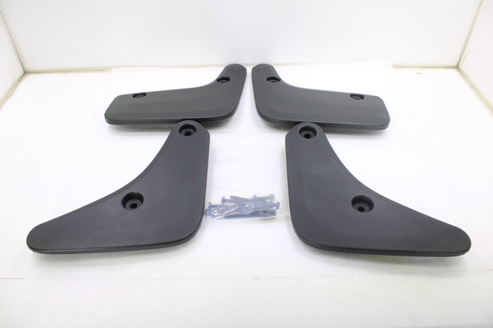 Aston Martin DBX OEM New Splash Guards Mud Flaps Set Black Front & Rear – Image 2