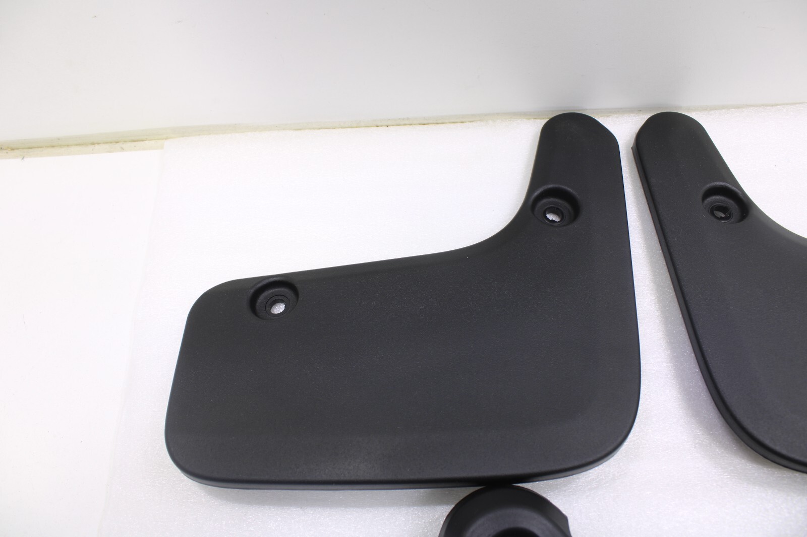 Aston Martin DBX OEM New Splash Guards Mud Flaps Set Black Front & Rear – Image 9