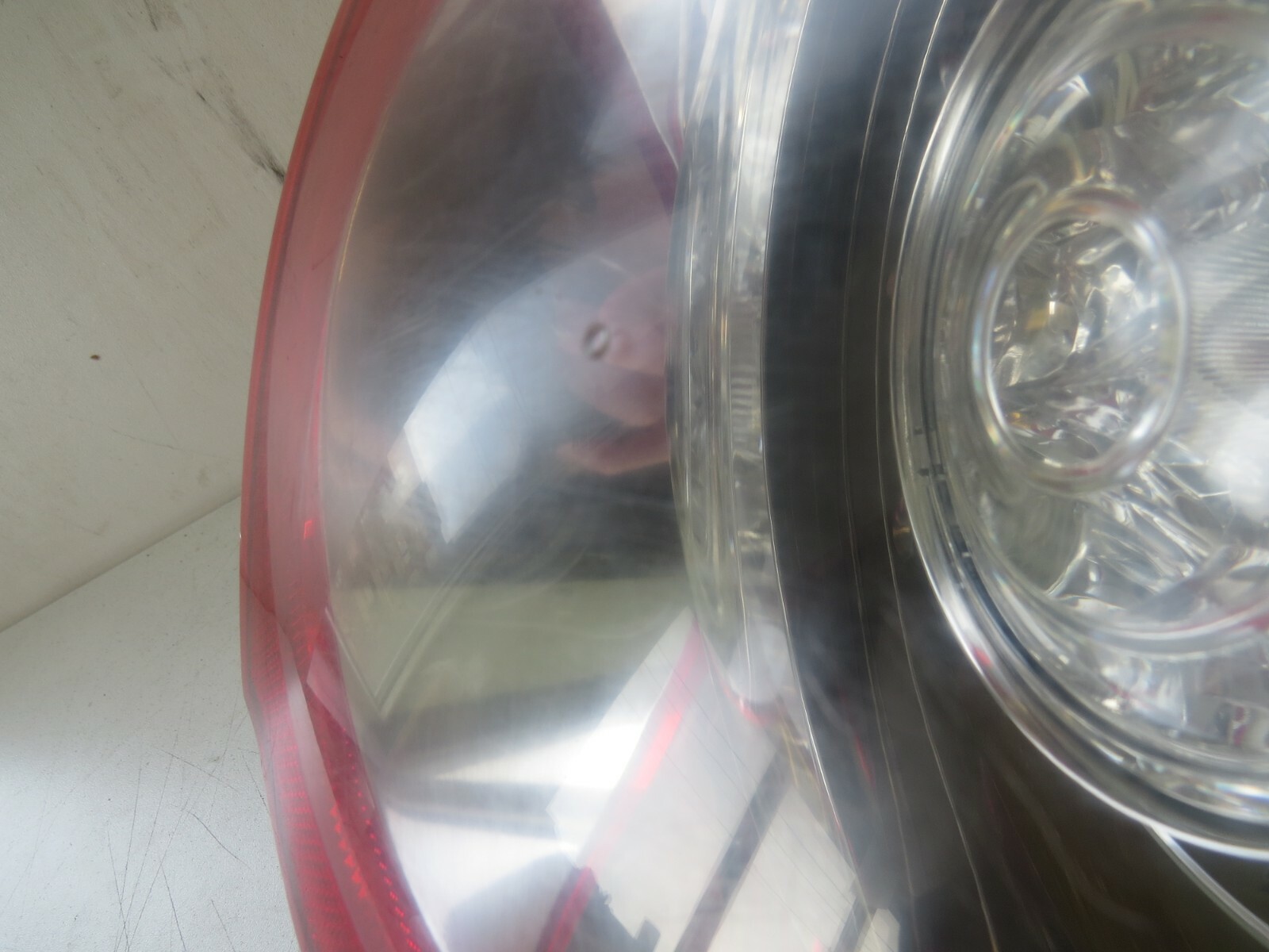Volkswagen Passat 2007 2008 2009 2010 OEM Tail Light Assembly Right 3C9945096P - Image 6