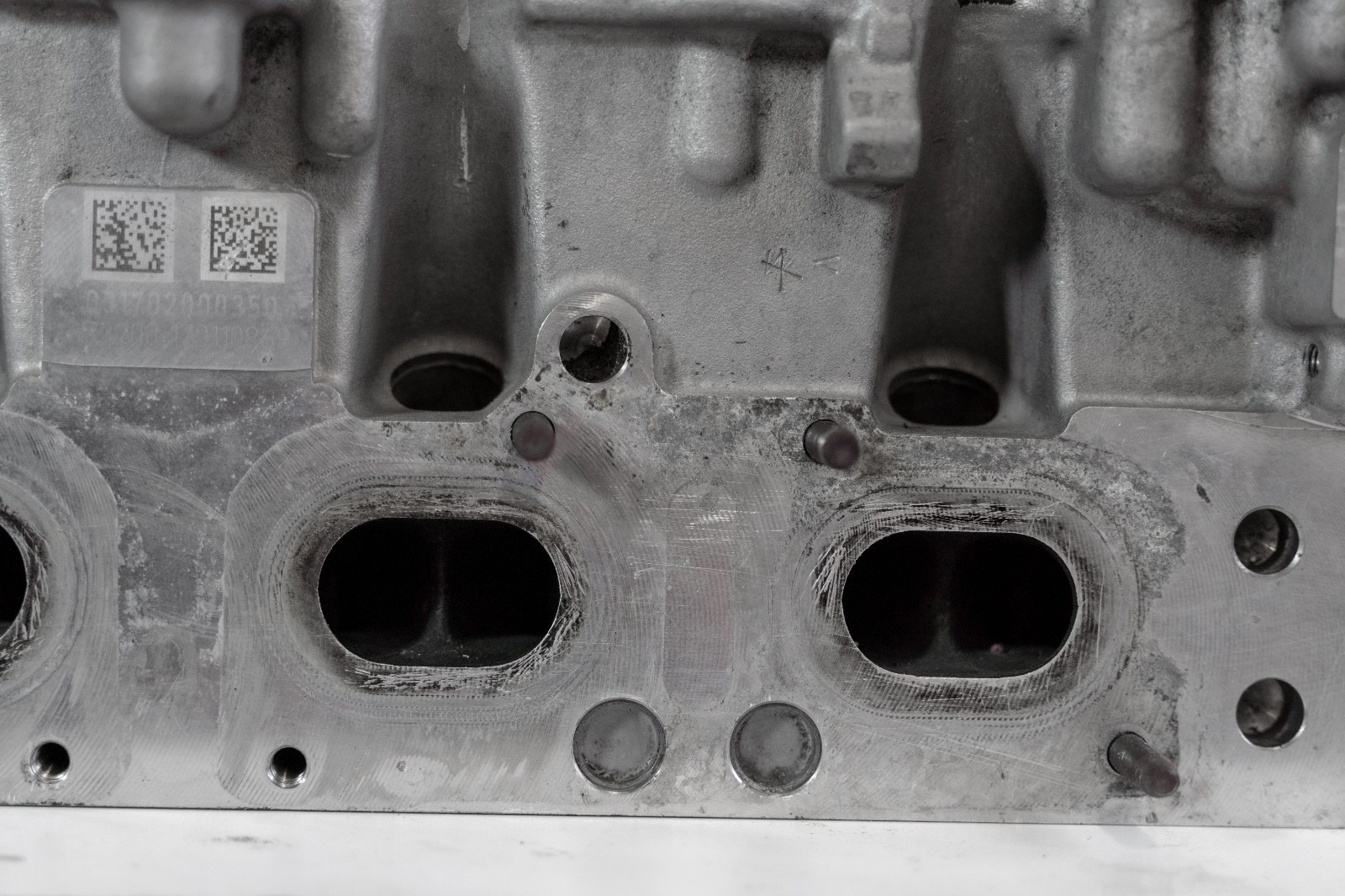 Mercedes CLA250 GLA250 Cylinder head with Camshafts OEM 2015-2019 2700100103 - Image 12