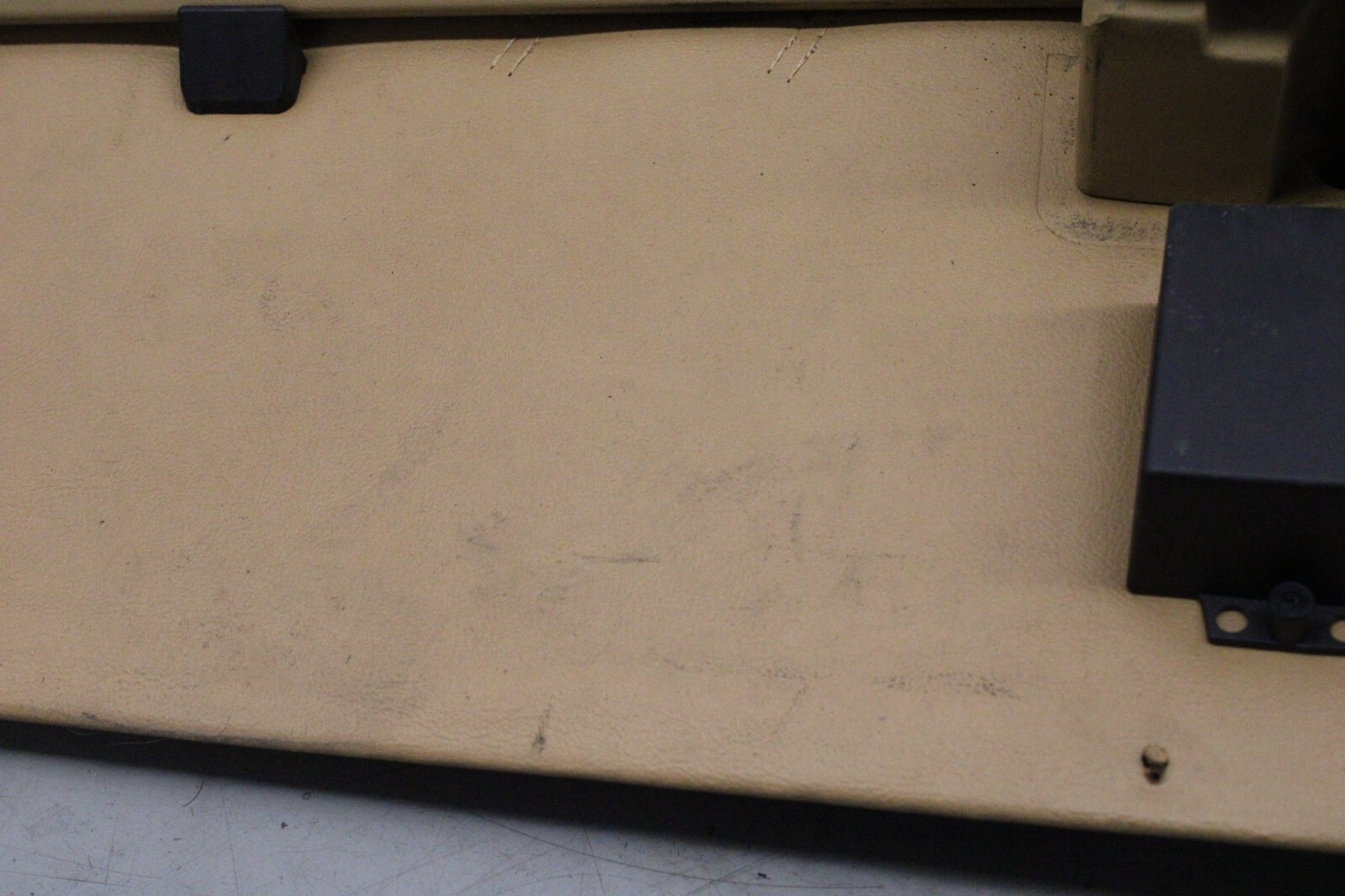 Porsche 911 964 1990 1991 1992 1993 1994 OEM Leather Front Left Door Panel – Image 4