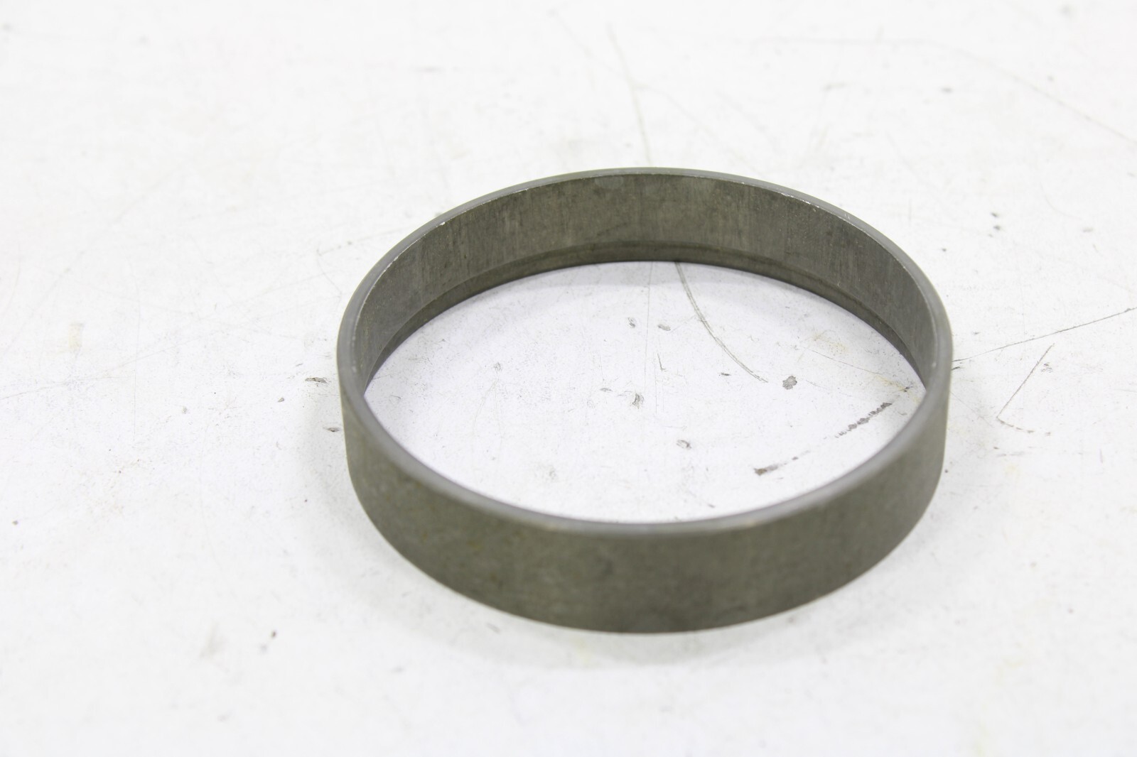 Rolls Royce Bentley 1965-1998 OEM NEW Hub Oil Seal Retainer Rear