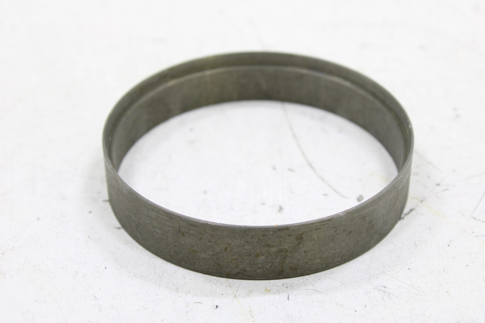 Rolls Royce Bentley 1965-1998 OEM NEW Hub Oil Seal Retainer Rear - Image 2
