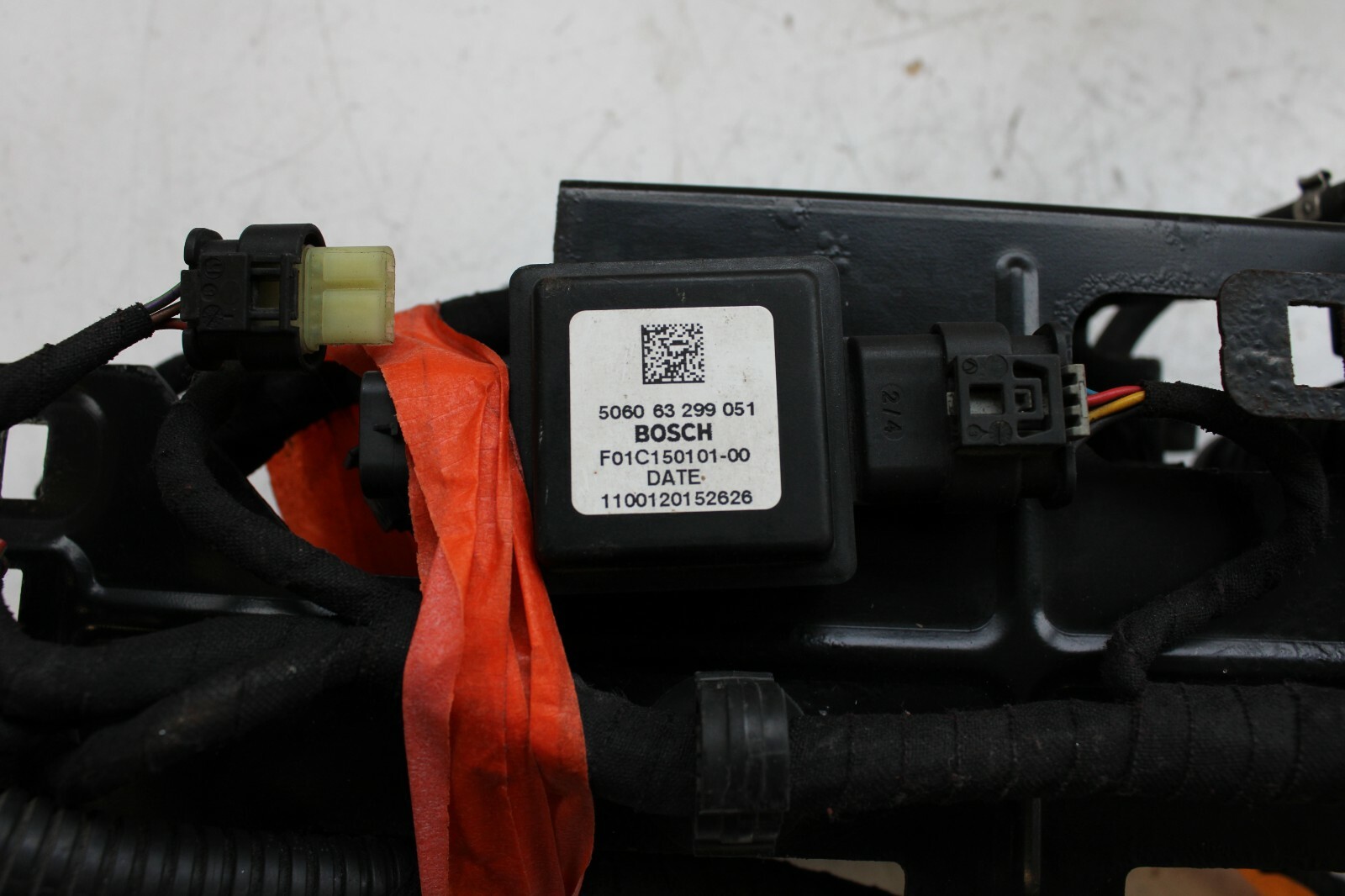 BMW 335d X5 2009-2013 OEM Diesel Exhaust Fluid Tank Transfer Pump w/Bracket - Image 9