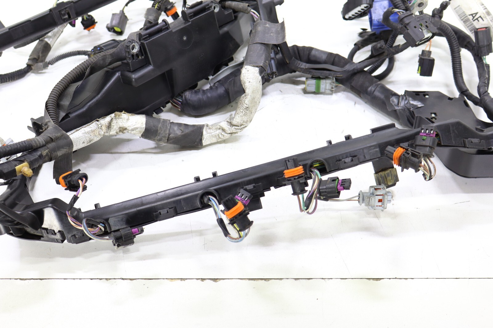Land Rover LR4 Range Rover Sport 5.0L V8 2010-2013 OEM Engine Wiring Harness - Image 7