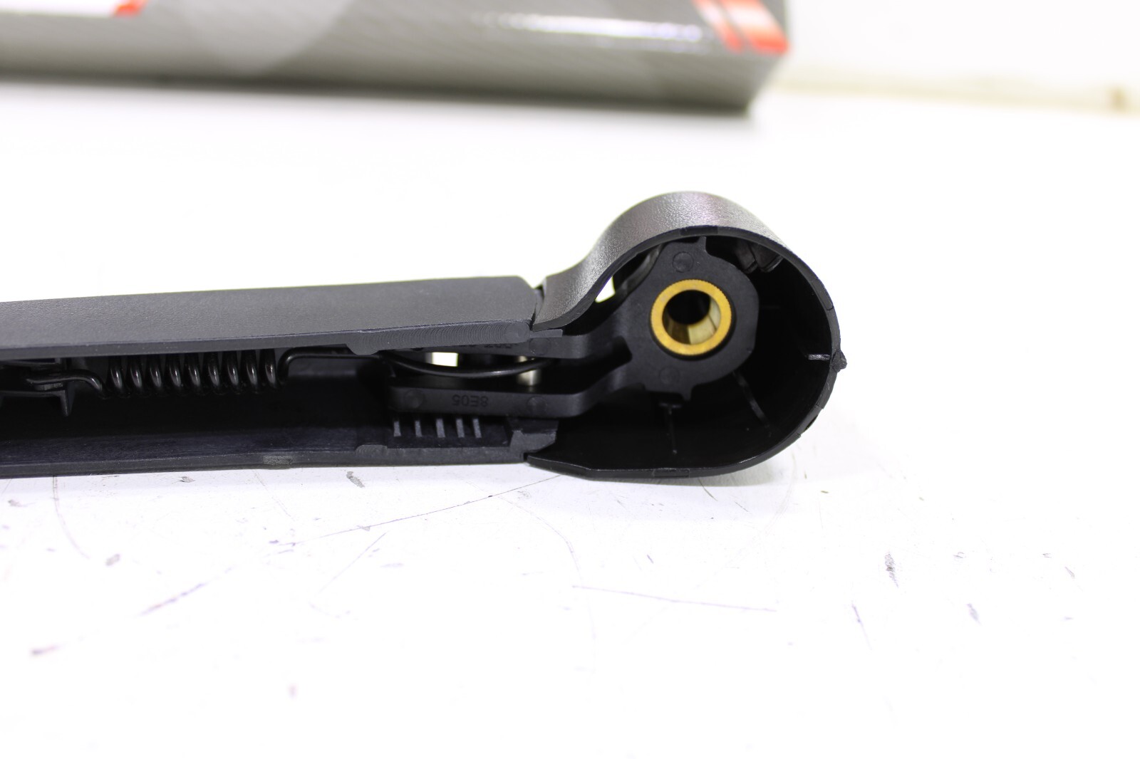 Volkswagen GTI Passat Rabbit 2006-2010 NEW Rear Windshield Wiper Arm w/ Blade – Image 4