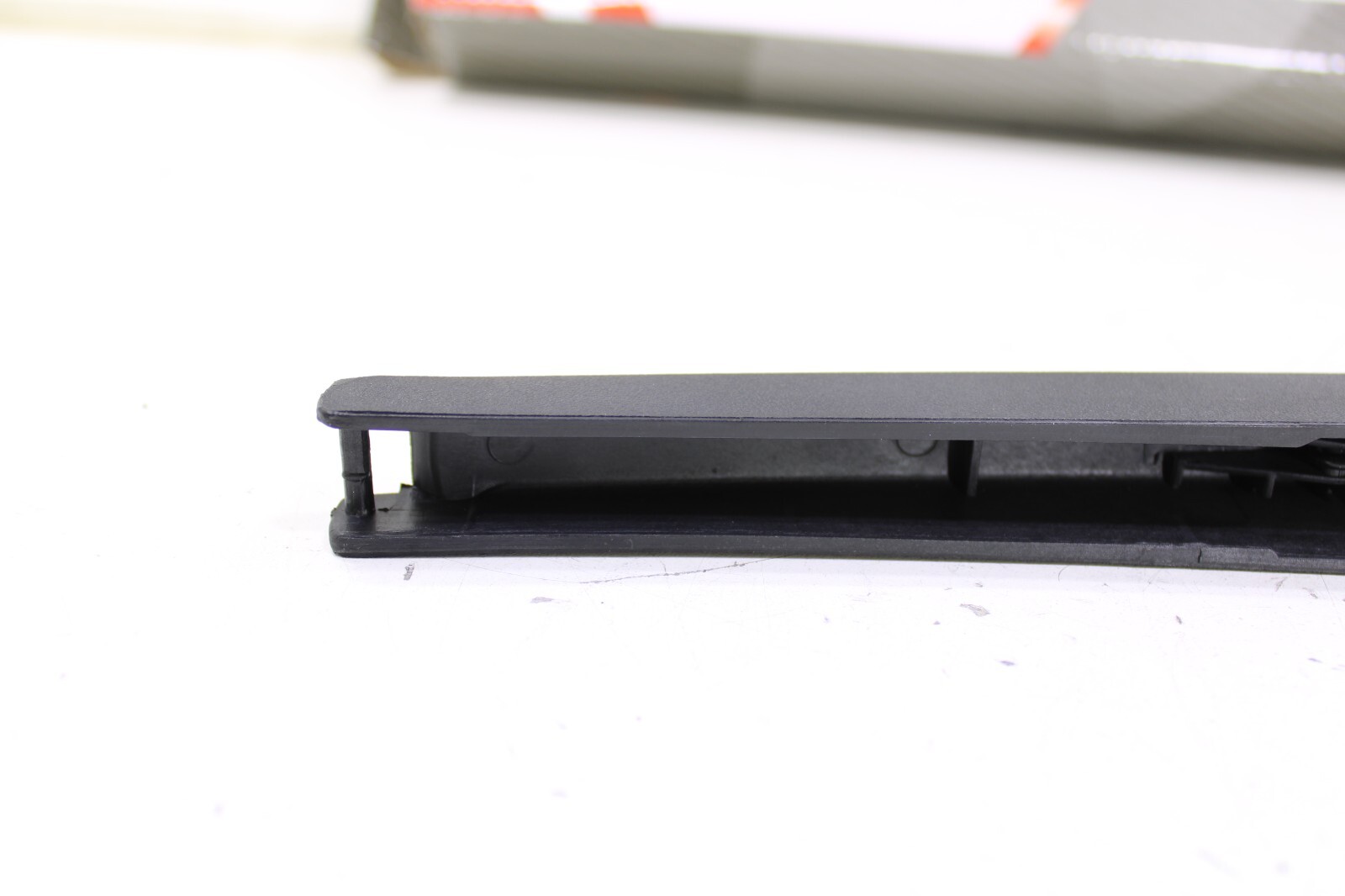 Volkswagen GTI Passat Rabbit 2006-2010 NEW Rear Windshield Wiper Arm w/ Blade – Image 6