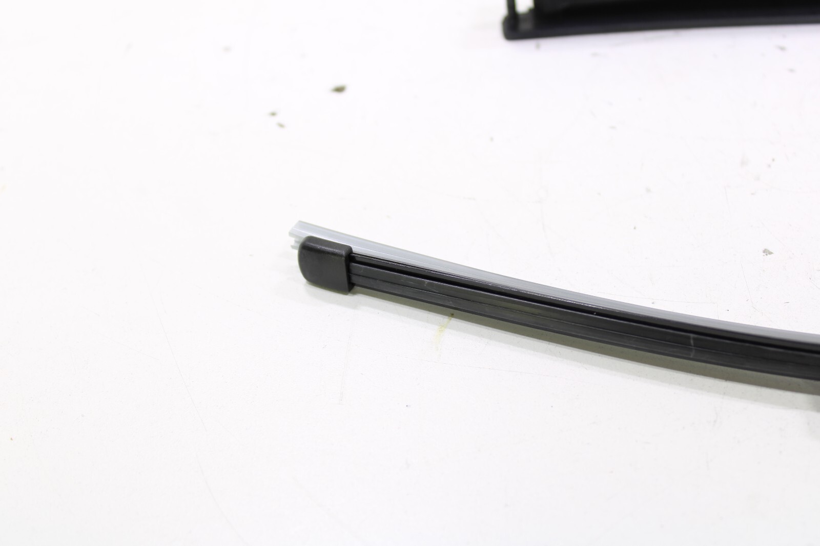 Volkswagen GTI Passat Rabbit 2006-2010 NEW Rear Windshield Wiper Arm w/ Blade – Image 12