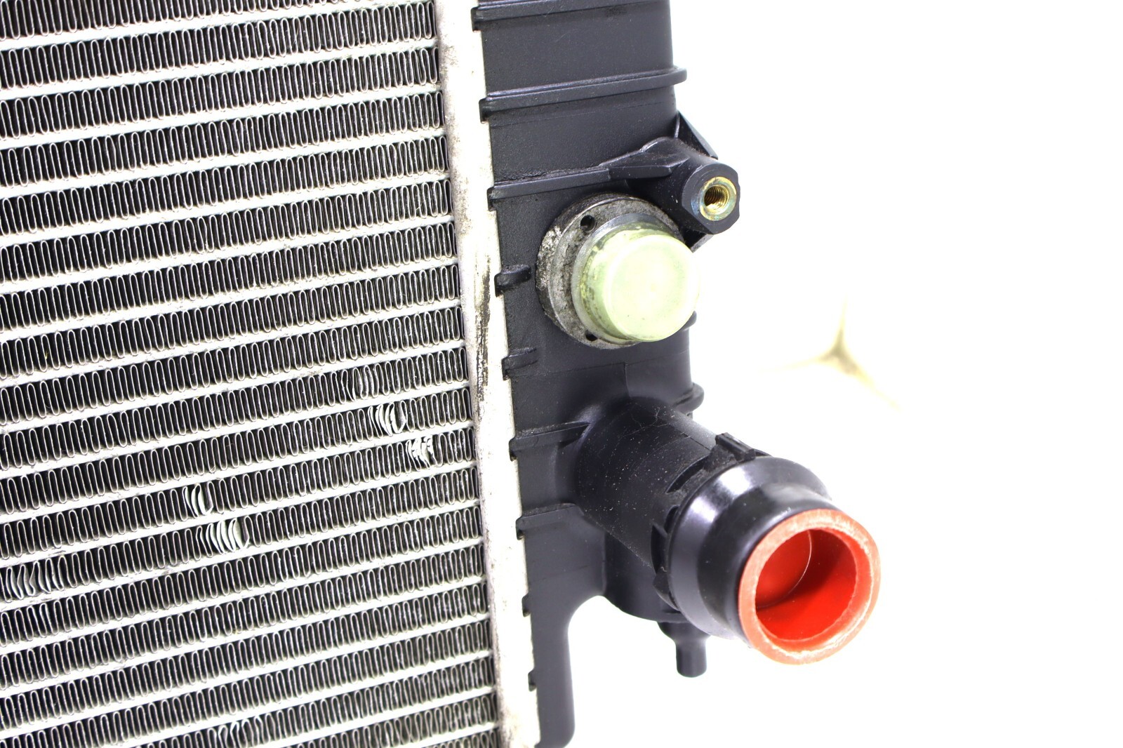Audi A4 A6 2002-2009 OEM Engine Cooling Radiator - Image 8
