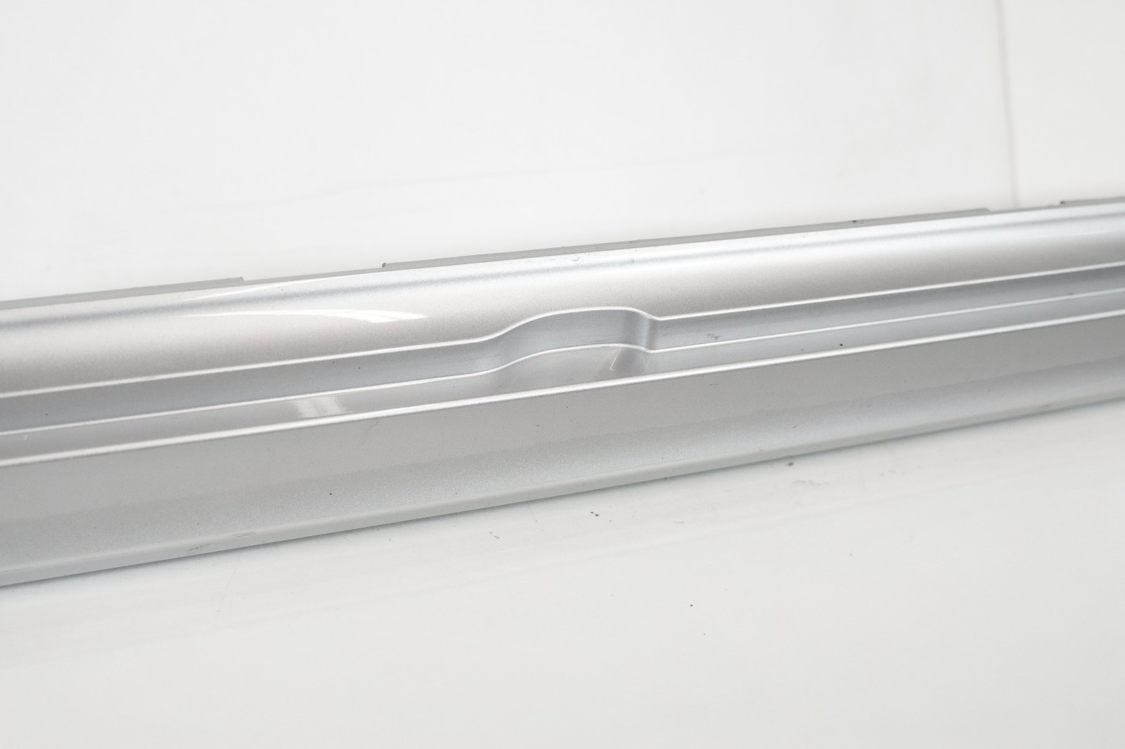 Porsche Macan Right Side Skirt Rocker Panel OEM 2015-2024 Aero Kit Sport Design – Image 4