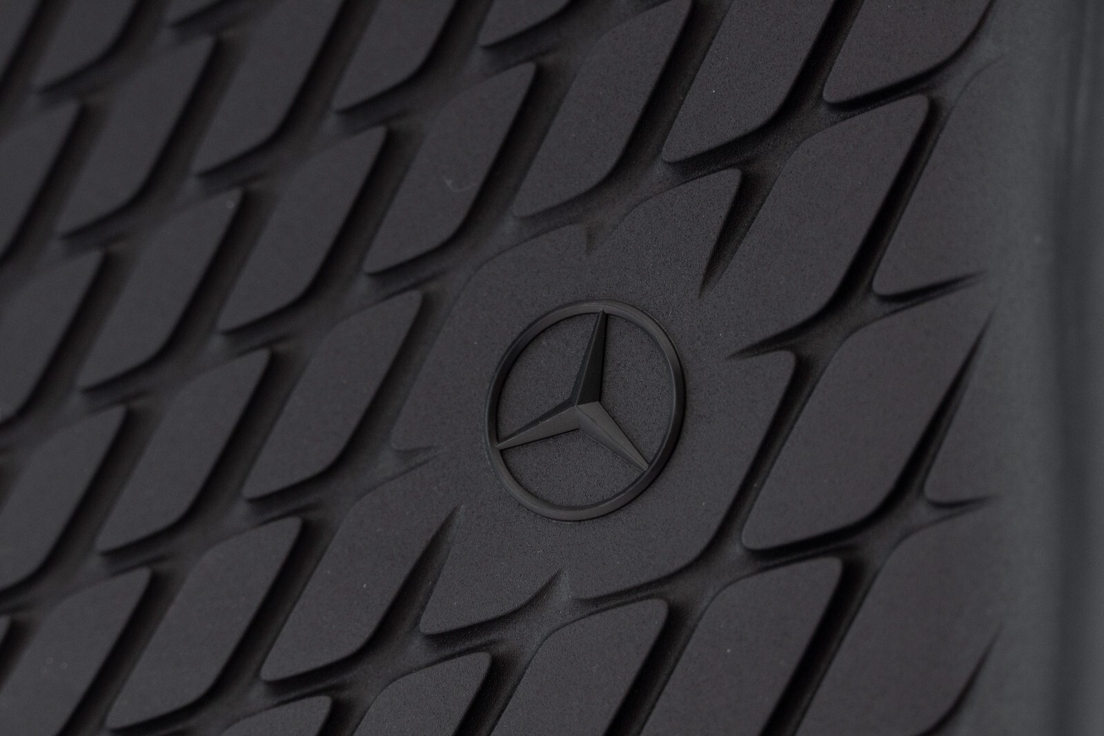 Mercedes GLA250 GLA45 AMG OEM Winter Rubber floor Mat set 2020-2023 Front & Rear - Image 5
