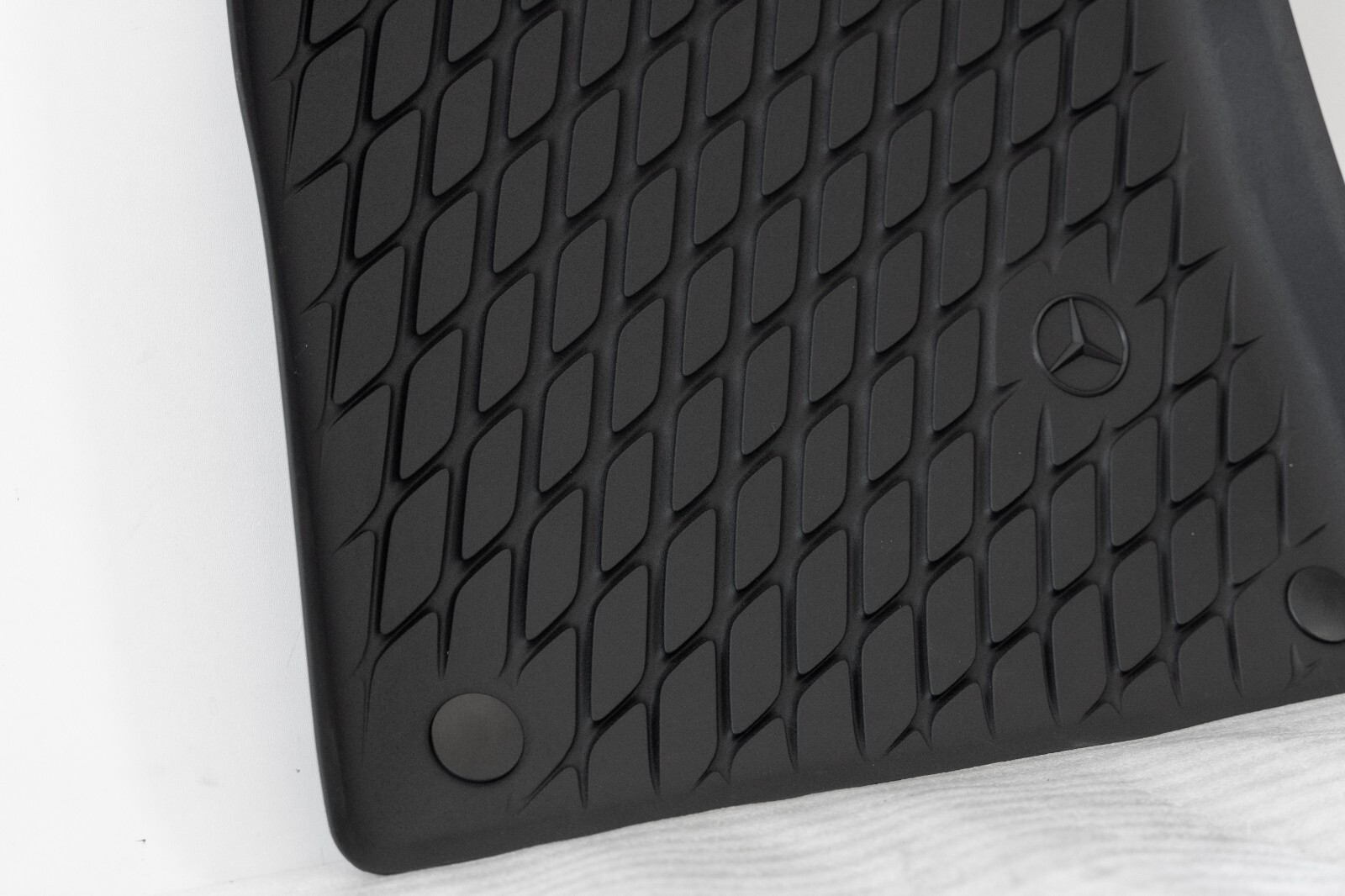 Mercedes GLA250 GLA45 AMG OEM Winter Rubber floor Mat set 2020-2023 Front & Rear - Image 7