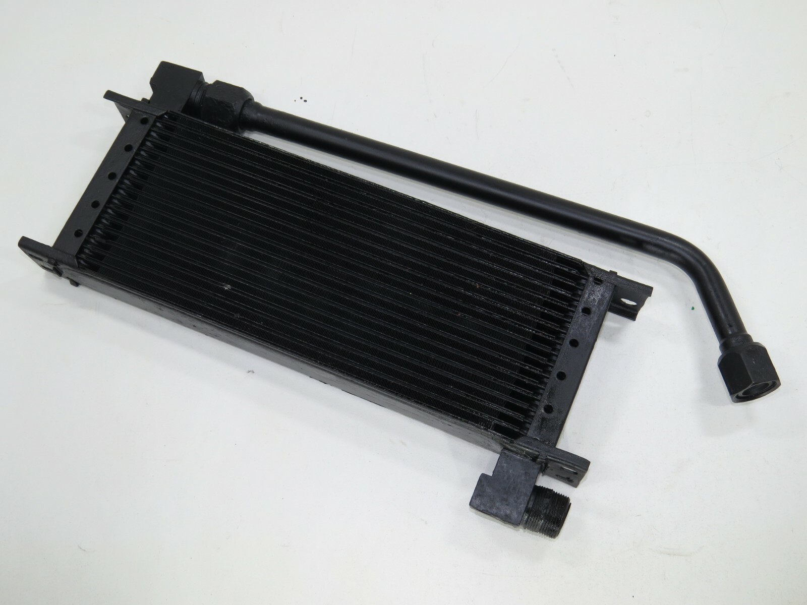 Bentley Roll Royce 1987-1995 OEM Engine Oil Cooler - Image 3