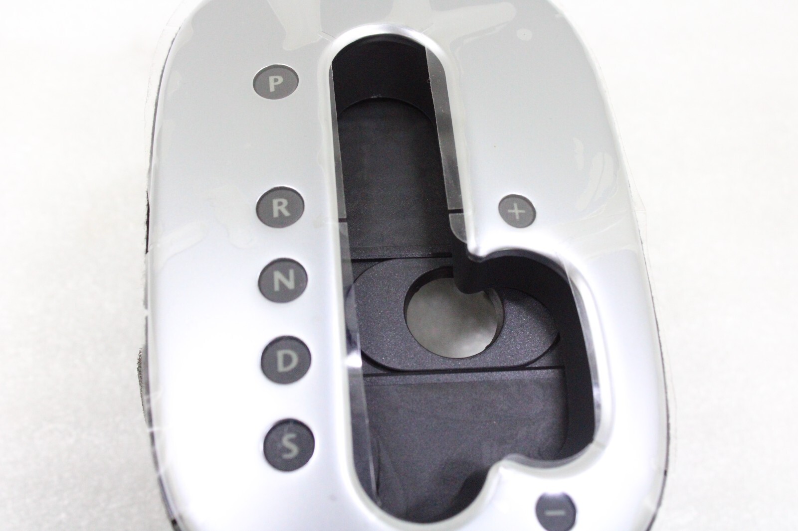 Bentley Continental GT GTC 2011-2019 OEM New Gear Indicator Plate Cover Silver – Image 10