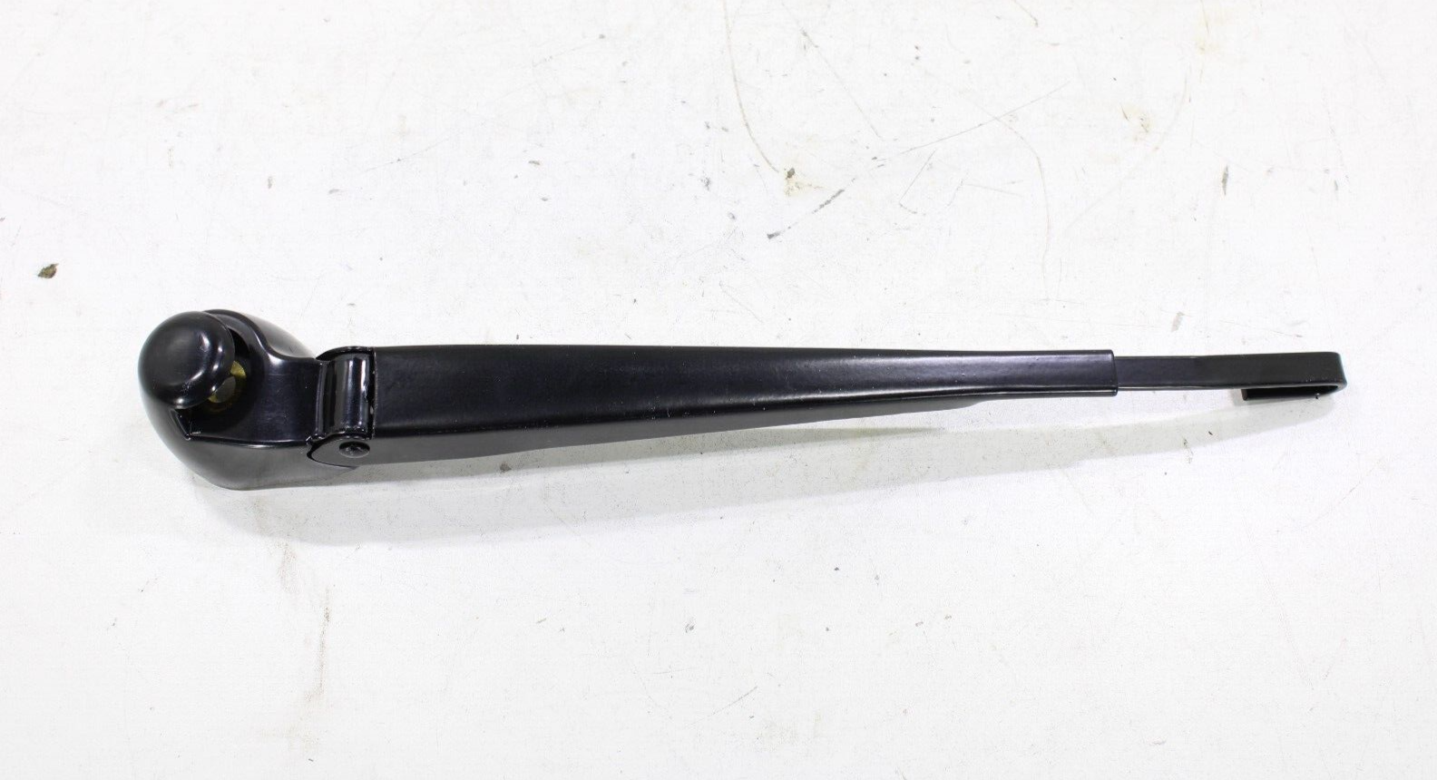 Volkswagen Passat GTI R32 2006-2010 NEW Rear Windshield Wiper Arm w/ Blade - Image 5