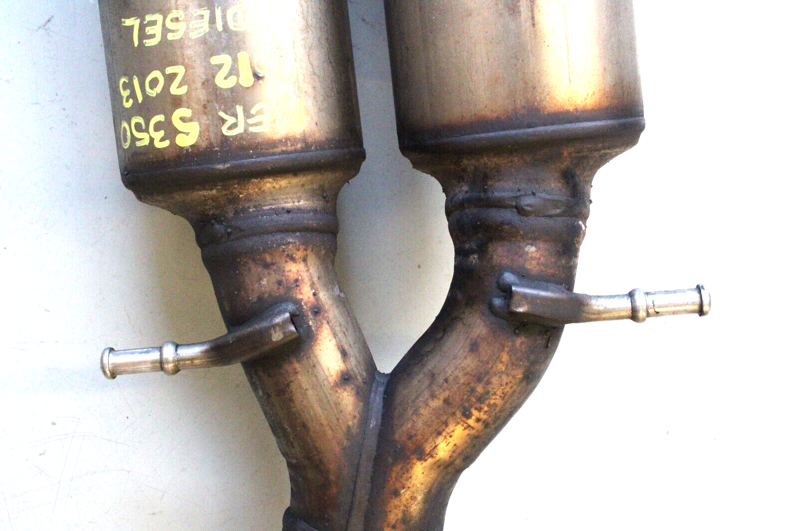 Mercedes W221 S350 3.0 Bluetec 2012-2013 OEM Exhaust Intermediate Resonator Pipe - Image 11