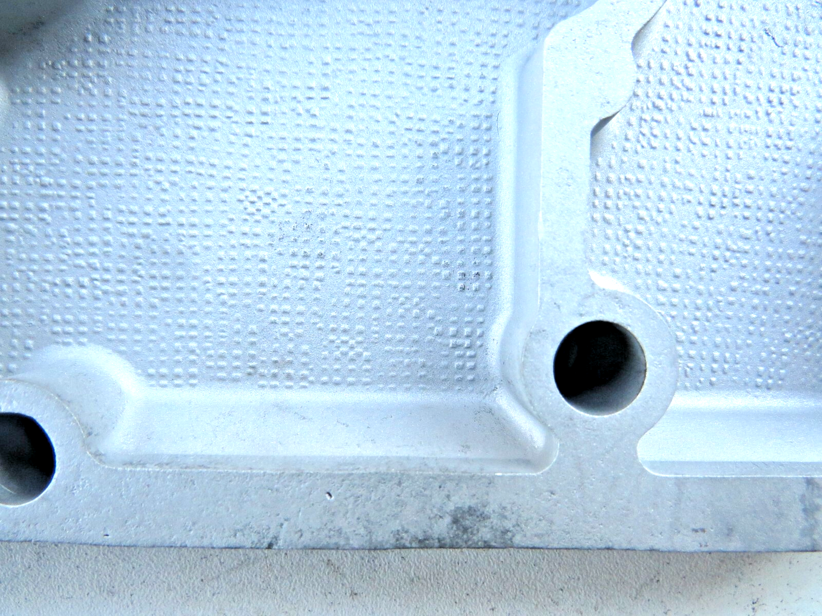 Porsche 911 930 G-Series 1970-1989 OEM Aluminum Valve Cover Lower – Image 11