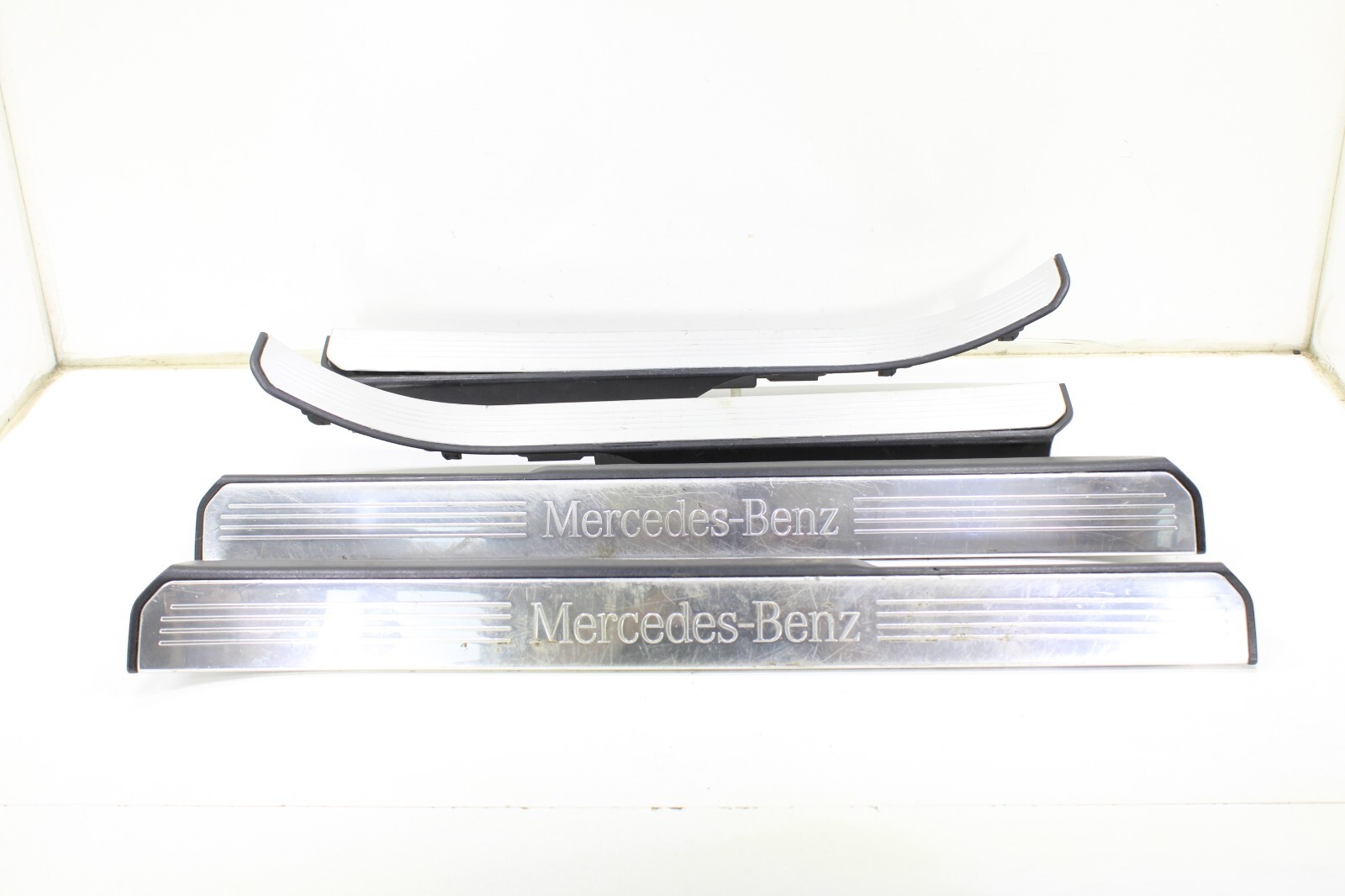 Mercedes S350 S400 S550 S600 2007-2013 OEM Door Sill Scuff Plate Set of 4 - Image 3