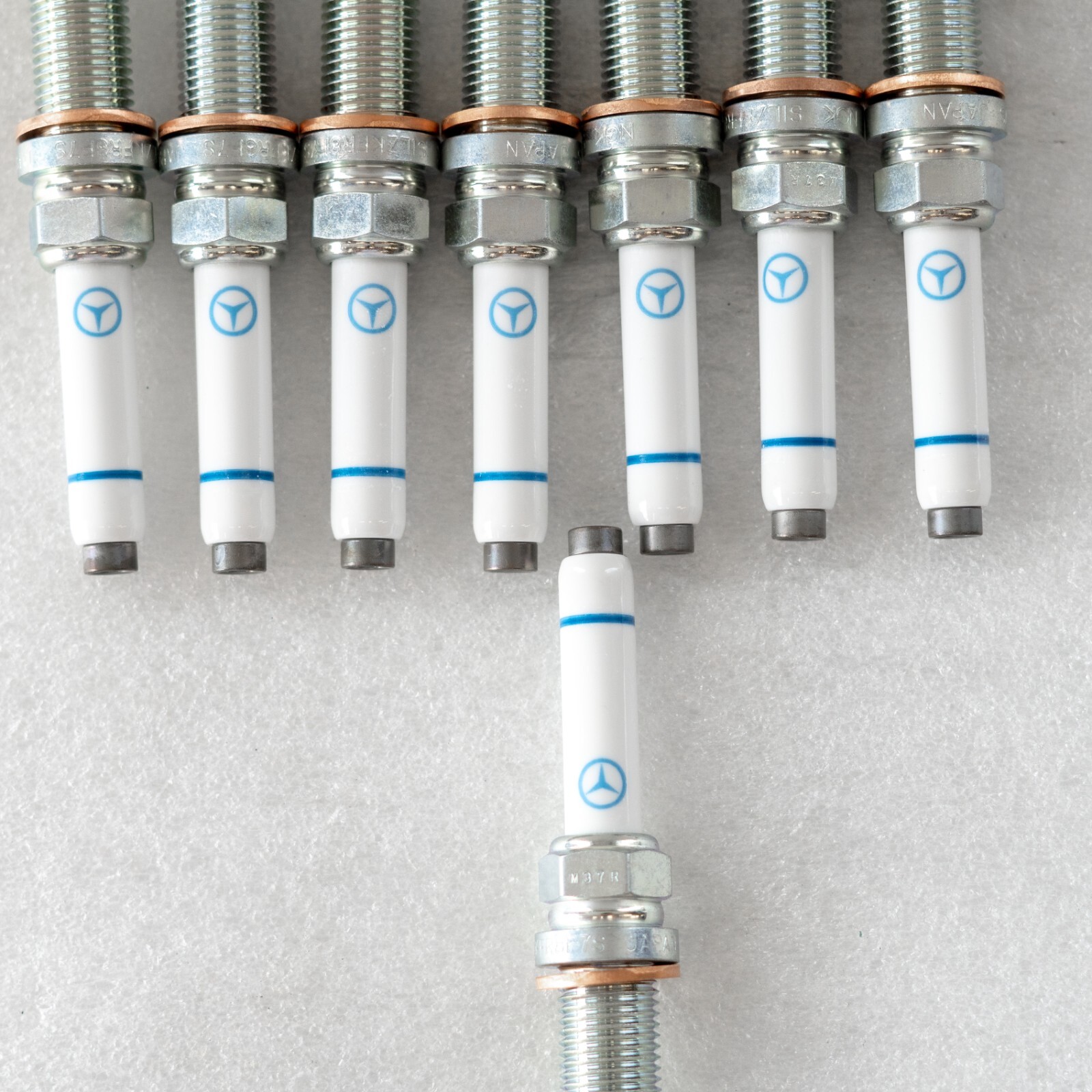 Mercedes C63 E63 GLC63 G63 G550 AMG GT GT63 Spark plug set of 8 2016-2023 – Image 7